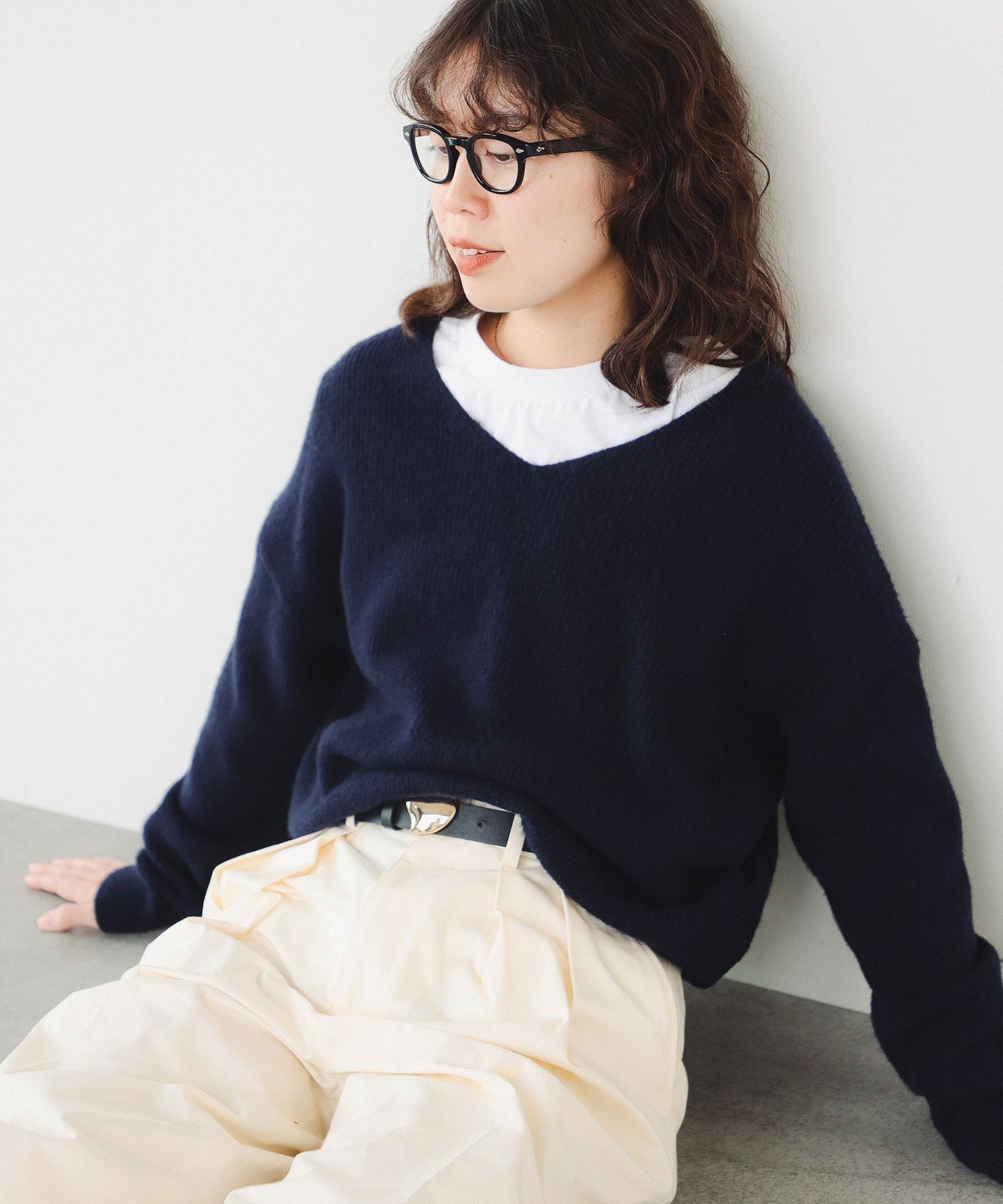 【ビーミングライフストアバイビームス/B:MING LIFE STORE by BEAMS】のヘアリー Vネック プルオーバー 25AW 秋冬 ゆるニット レイヤード ふわふわ 毛足 着回し インテリア・キッズ・メンズ・レディースファッション・服の通販 founy(ファニー) 　ファッション　Fashion　レディースファッション　Fashion for Women　トップス・カットソー　Cut & Sew Tops　ニット　Knit Tops & Sweaters　カジュアルプルオーバー・ニットトップス　Pullovers & Knit Tops / Casual Pullovers　Vネックトップス　V-Neck Tops / V-Cut Neckline Shirts　洗える　Machine Washable　キャミソール　Camisole, Spaghetti Strap Top　バランス　Balance, Style Balance　ボトム　Bottoms, Lower Wear　A/W・秋冬　Autumn/Winter　おすすめ　Recommended / Our Picks　2025年　2025　2025-2026秋冬・A/W　Autumn/Winter 2025–26 AW25–26　NAVY|ID: prp329100004823975 ipo3291000000035080868