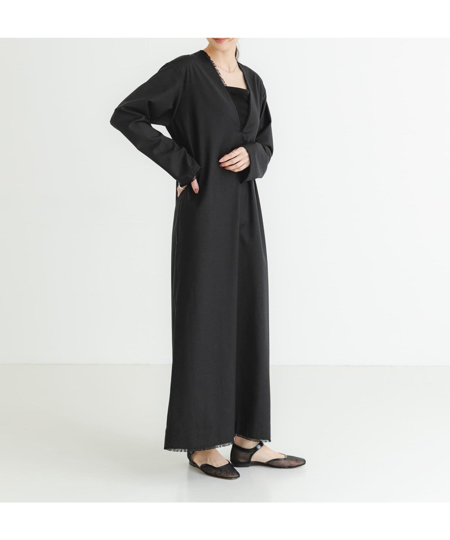 【アーバンリサーチ/URBAN RESEARCH】のnew basic 深Vネックワンピース インテリア・キッズ・メンズ・レディースファッション・服の通販 founy(ファニー) 　ファッション　Fashion　レディースファッション　Fashion for Women　ワンピース　Dresses　2025年　2025　2025春夏・S/S　Spring/Summer 2025 SS25　キャミソール　Camisole, Spaghetti Strap Top　ショルダー　Shoulder, Shoulder Strap　シンプル　Simple, Minimal　トレンド　Trend, Trending Now　ネックレス　Necklace, Pendant Necklace　ベーシック　Basic, Essential　夏　Summer　S/S・春夏　SS, Spring/Summer, Warm Season　BLACK|ID: prp329100004823976 ipo3291000000035080874