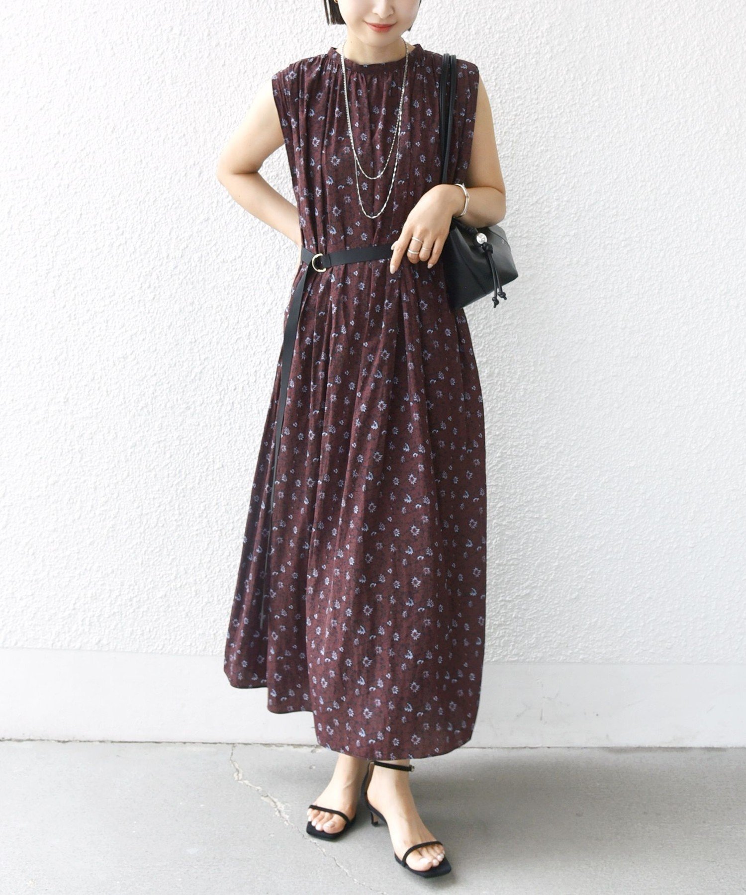 【シップス フォー ウィメン/SHIPS】の手洗い可能 割繊 フラワー プリント ノースリーブ ワンピース インテリア・キッズ・メンズ・レディースファッション・服の通販 founy(ファニー) 　ファッション　Fashion　レディースファッション　Fashion for Women　ワンピース　Dresses　イエロー　Yellow　オケージョン　Occasion Wear　カーディガン　Cardigan, Knitwear　ギャザー　Gathered, Ruffled　ジャケット　Jacket, Outerwear　ドレープ　Drape, Draping Fabric　ノースリーブ　Sleeveless, No-Sleeve　フラワー　Flower, Floral　ブルゾン　Blouson, Bomber Jacket　プリント　Print, Printed Pattern　ロング　Long, Long-Length　ブラウン|ID: prp329100004824100 ipo3291000000035082191