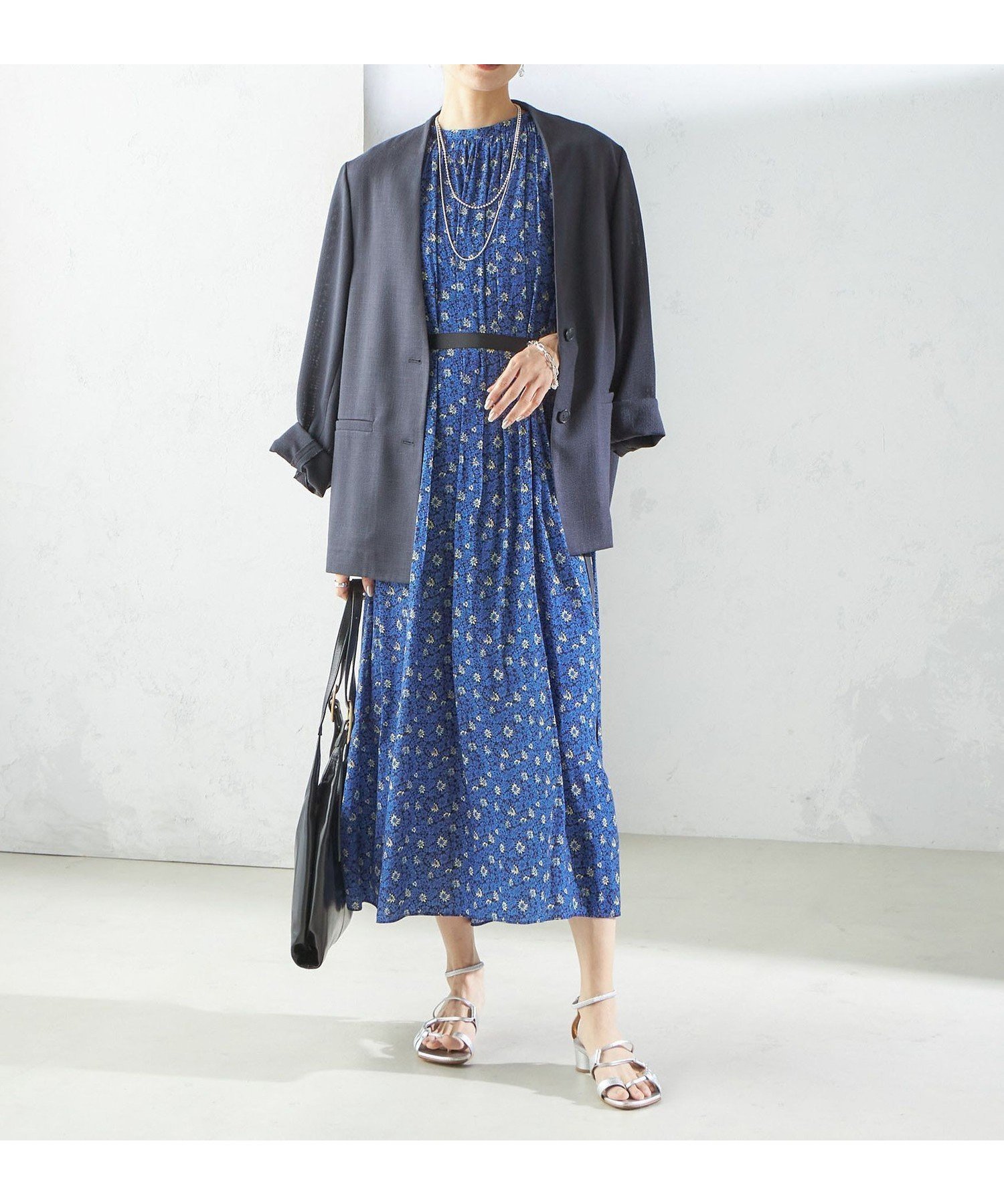 【シップス フォー ウィメン/SHIPS】の手洗い可能 割繊 フラワー プリント ノースリーブ ワンピース インテリア・キッズ・メンズ・レディースファッション・服の通販 founy(ファニー) 　ファッション　Fashion　レディースファッション　Fashion for Women　ワンピース　Dresses　イエロー　Yellow　オケージョン　Occasion Wear　カーディガン　Cardigan, Knitwear　ギャザー　Gathered, Ruffled　ジャケット　Jacket, Outerwear　ドレープ　Drape, Draping Fabric　ノースリーブ　Sleeveless, No-Sleeve　フラワー　Flower, Floral　ブルゾン　Blouson, Bomber Jacket　プリント　Print, Printed Pattern　ロング　Long, Long-Length　ブルー系|ID: prp329100004824100 ipo3291000000035082193