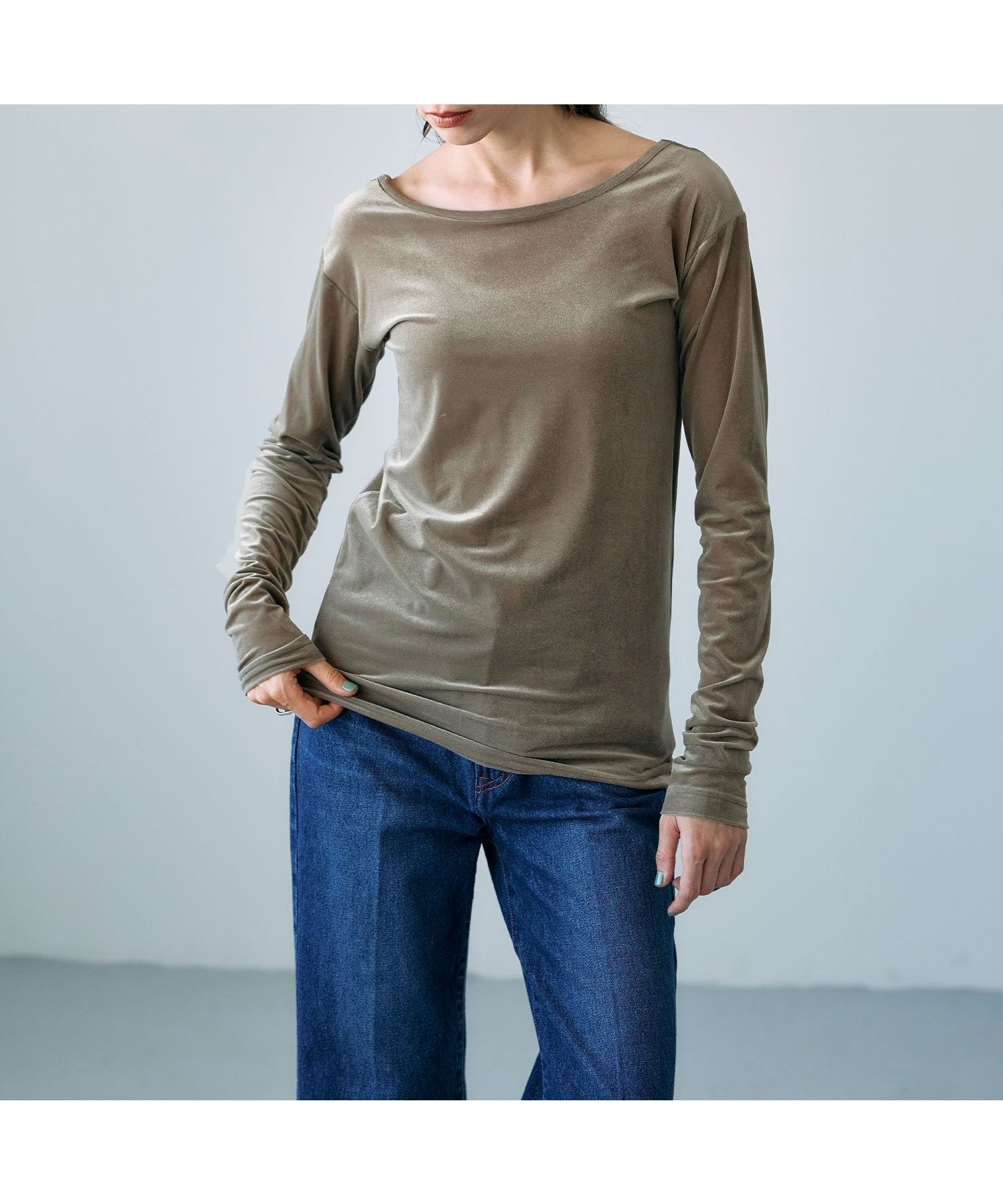 【ノーク/N.O.R.C】のベロアトップス インテリア・キッズ・メンズ・レディースファッション・服の通販 founy(ファニー) 　ファッション　Fashion　レディースファッション　Fashion for Women　トップス・カットソー　Cut & Sew Tops　ベロアトップス　Velour Tops / Velvet-Look Items　なめらか　Smooth, Silky Texture　シンプル　Simple, Minimal　ベロア　Velour, Soft Velvet　A/W・秋冬　Autumn/Winter　モカ|ID: prp329100004824121 ipo3291000000035082330