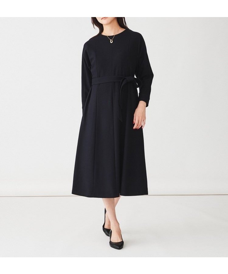 【アンタイトル/UNTITLED】の【日本製/きれい目/ベルト付】ミルドジャージワンピース インテリア・キッズ・メンズ・レディースファッション・服の通販 founy(ファニー) 　ファッション　Fashion　レディースファッション　Fashion for Women　ワンピース　Dresses　ベルト&ウエストマーク　Belts & Waist Accessories　スマート　Smart, Elegant　フレア　Flare, Flared　エレガント 上品　Elegant　日本製　Made In Japan　ネイビー|ID: prp329100004824137 ipo3291000000035082520