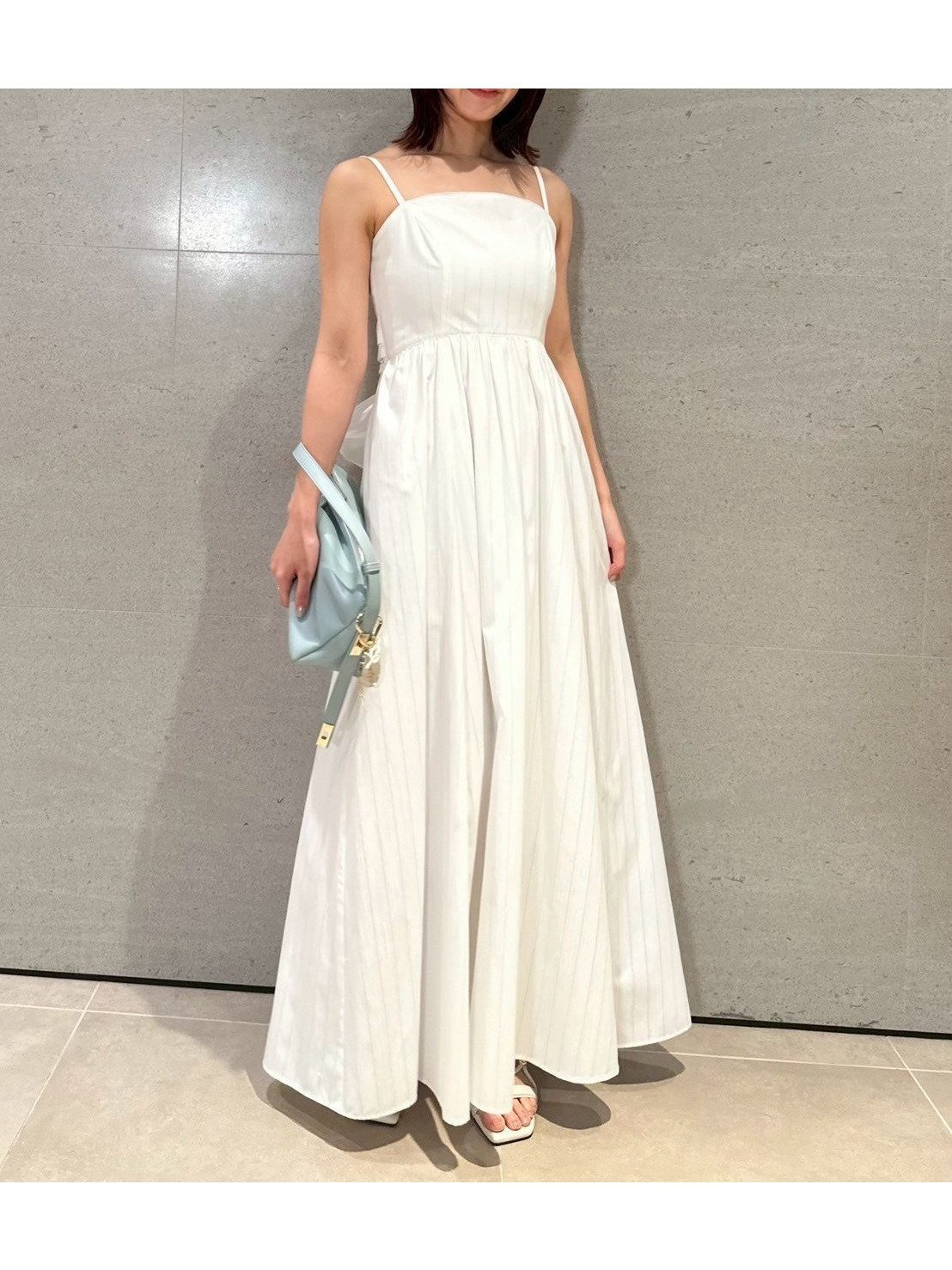 【リリーブラウン/Lily Brown】の【WEB限定00サイズ】ボリュームリボン2wayワンピース 人気、トレンドファッション・服の通販 founy(ファニー) 　ファッション　Fashion　レディースファッション　Fashion for Women　ワンピース　Dresses　ヴィンテージ　Vintage Style　キャミワンピース　Cami Dress, Slip Dress　今季　This Season, Current Season　サマー　Summer, Summer Style　シャーリング　Shirring, Ruched　シンプル　Simple, Minimal　スマート　Smart, Elegant　ドット　Polka Dot, Dot Pattern　ドレス　Dress, One-Piece　バランス　Balance, Style Balance　フィット　Fit, Slim Fit　フェミニン　Feminine, Girly　ラップ　Wrap, Wrap Design　リボン　Ribbon, Bow　おすすめ　Recommended / Our Picks　 other-1|ID: prp329100004824167 ipo3291000000035082881