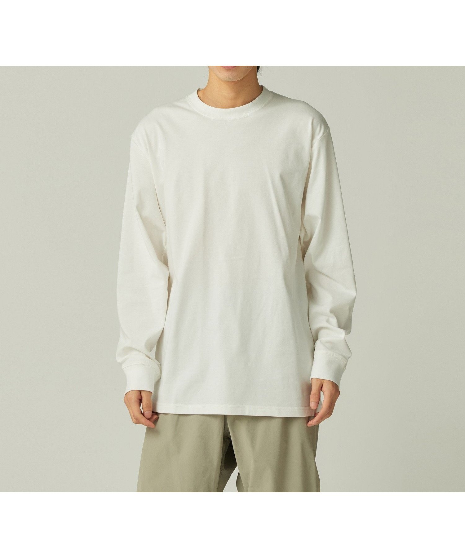 【スノーピーク/SNOW PEAK】のSnow Peak Typography L/S T-Shirt インテリア・キッズ・メンズ・レディースファッション・服の通販 founy(ファニー) ファッション Fashion レディースファッション Fashion for Women トップス・カットソー Cut & Sew Tops シャツ・ブラウス・オフィスカジュアル Elegant Blouses & Button-Ups ロングTシャツ・Tシャツ Longline T-Shirts & Tees サングラス Sunglasses, Shades シンプル Simple, Minimal ジャケット Jacket, Outerwear スマート Smart, Elegant スリット Slit, Slit Detail 長袖 Long Sleeve, Full Sleeve フィット Fit, Slim Fit ブルゾン Blouson, Bomber Jacket プリント Print, Printed Pattern ベーシック Basic, Essential ボトム Bottoms, Lower Wear ポケット Pocket, Pocket Detail 半袖 Short Sleeve, Half Sleeve 無地 Plain, Solid Color ループ Loop, Loop Knit A/W・秋冬 Autumn/Winter 冬 Winter / This Winter おすすめ Recommended / Our Picks 2025年 2025 2025-2026秋冬・A/W Autumn/Winter 2025–26 AW25–26 OFF WHITE|ID: prp329100004824202 ipo3291000000035083270