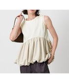 【ビューティ&ユース ユナイテッドアローズ/BEAUTY&YOUTH / UNITED ARROWS】の【WEB限定】ペプラムバルーン ノースリーブプルオーバー -ウォッシャブル- 人気、トレンドファッション・服の通販 founy(ファニー) ファッション Fashion レディースファッション Fashion for Women トップス・カットソー Cut & Sew Tops キャミソール&ノースリーブ Camisoles & Sleeveless Tops カジュアルプルオーバー・ニットトップス Pullovers & Knit Tops / Casual Pullovers ウォッシャブル Machine Washable カットソー Cut and Sewn Top シンプル Simple, Minimal スラックス Slacks, Dress Pants タイトスカート Pencil Skirt, Tight Skirt タフタ Taffeta, Structured Fabric デニム Denim, Jeans Material 定番 Standard, Basic Item ノースリーブ Sleeveless, No-Sleeve バルーン Balloon, Balloon Silhouette フェミニン Feminine, Girly フォルム Silhouette, Form ペプラム Peplum, Flared Hem ボトム Bottoms, Lower Wear ミックス Mix, Mixed Style ビジネス 仕事 通勤 Business / Work / Commuting thumbnail OFF WHITE|ID: prp329100004824320 ipo3291000000035085394