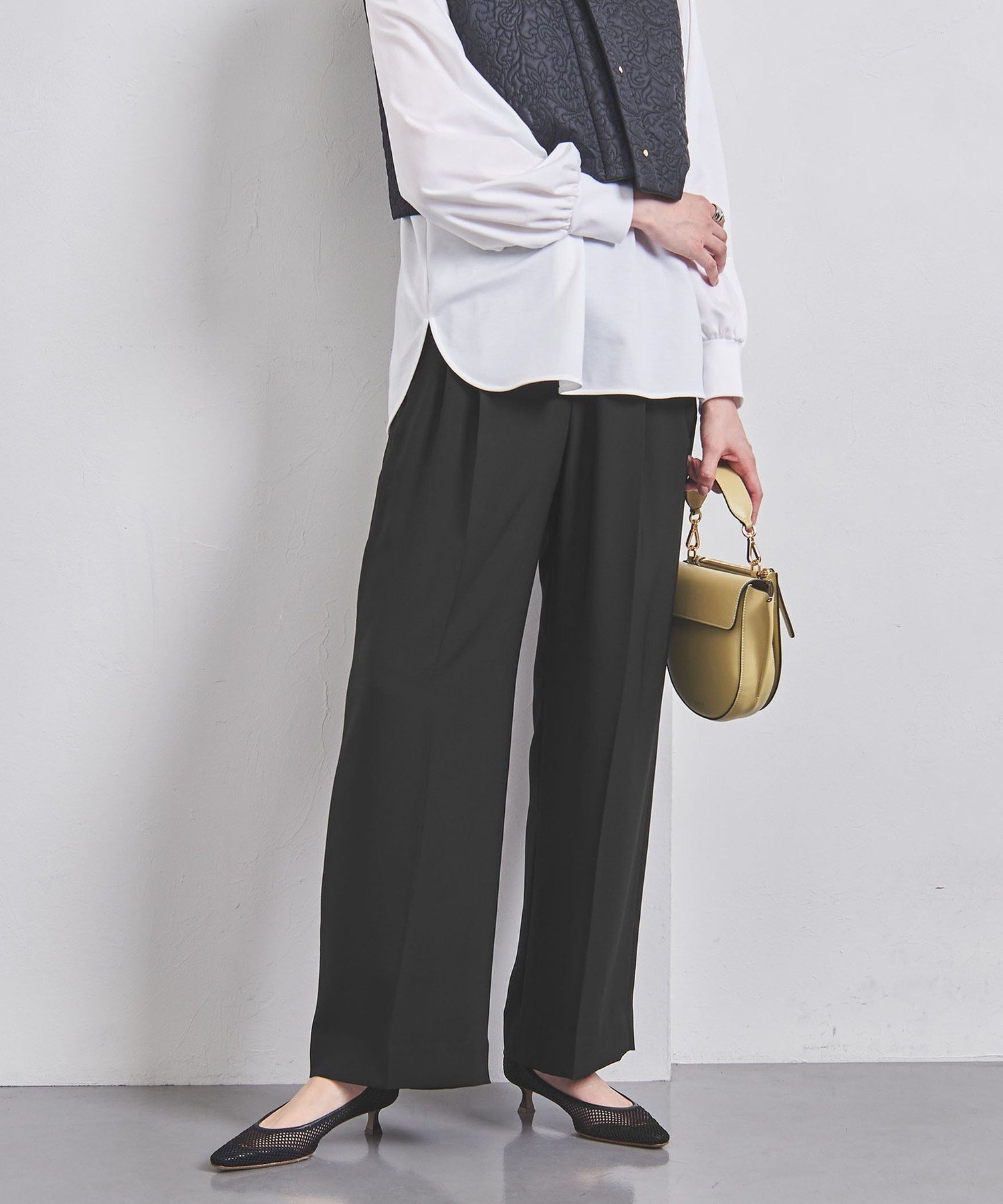 【ユナイテッドアローズ/UNITED ARROWS】のポリエステル 2タック ワイドパンツ 人気、トレンドファッション・服の通販 founy(ファニー) 　ファッション　Fashion　レディースファッション　Fashion for Women　パンツ　Pants & Trousers　エレガント 上品　Elegant　ストレート　Straight, Straight Cut　ドレープ　Drape, Draping Fabric　フィット　Fit, Slim Fit　ワイド　Wide, Wide Fit　 other-1|ID: prp329100004824487 ipo3291000000035086992