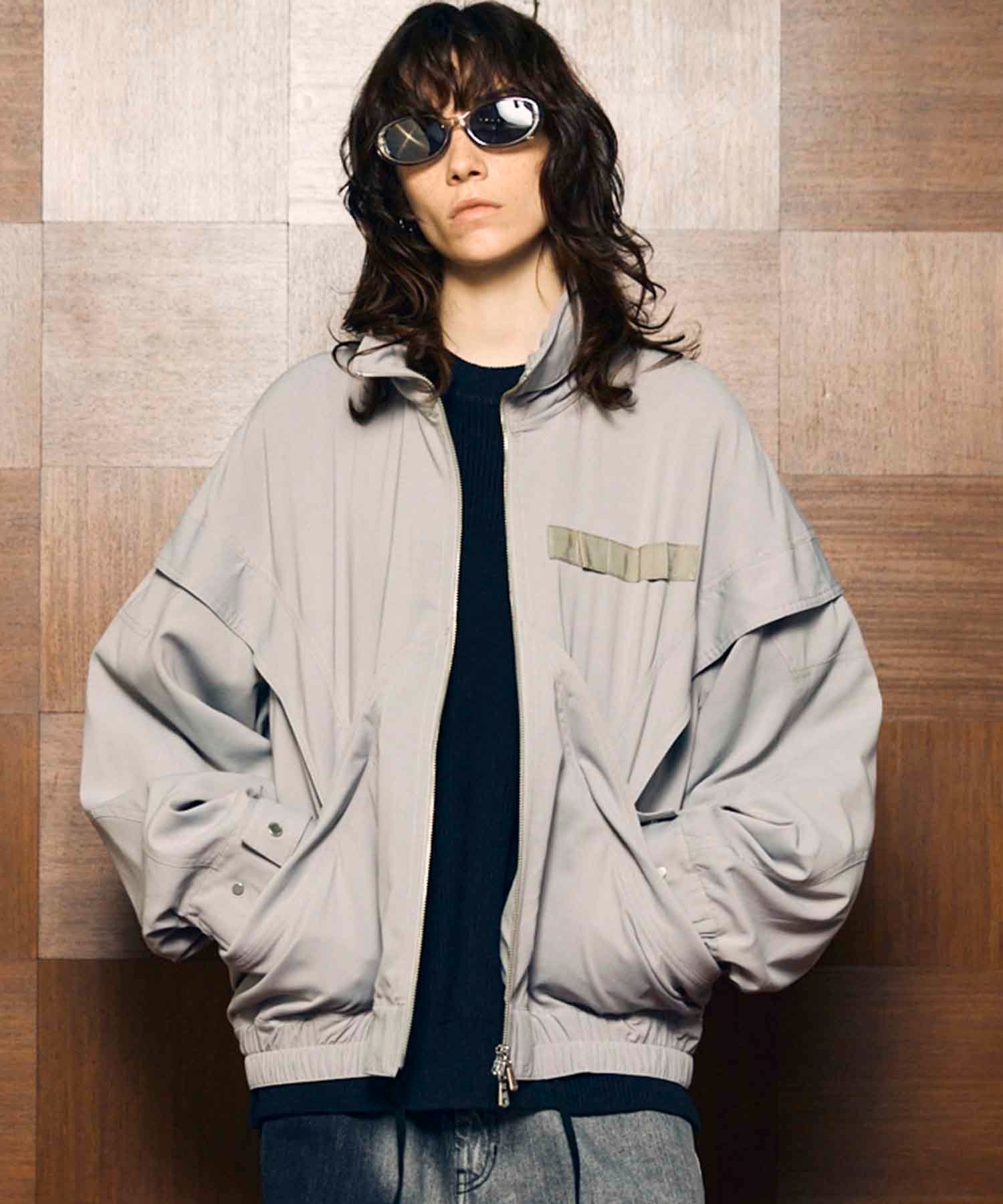 【メゾンスペシャル/MAISON SPECIAL】のPrime-Over Curved Switching Blouson 人気、トレンドファッション・服の通販 founy(ファニー) 　ファッション　Fashion　レディースファッション　Fashion for Women　アウター　Coat / Outerwear Collection　ブルゾンジャケット・スポーティアウター　Blouson Jackets　アウトドア　Outdoor Clothing　ヴィンテージ　Vintage Style　コンパクト　Compact, Small Size　切替　Switching, Contrast Panel　ジャケット　Jacket, Outerwear　スタンド　Stand Collar, Upright Stand　スポーツ　Sports, Activewear　ドレープ　Drape, Draping Fabric　パターン　Pattern, Design Print　フラップ　Flap, Flap Pocket　フロント　Front, Front Design　ミリタリー　Military, Army Style　ワーク　Workwear, Utility Style　エレガント 上品　Elegant　 other-1|ID: prp329100004824497 ipo3291000000035087072