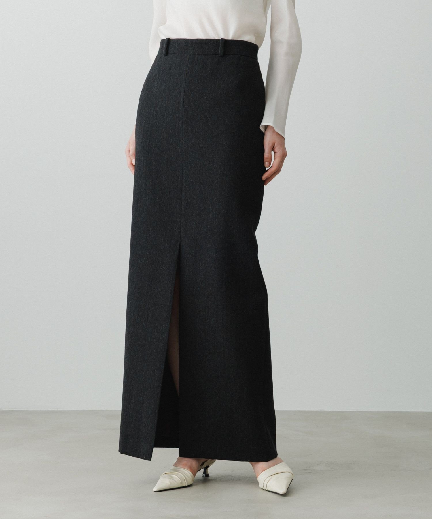 【アダム エ ロペ/ADAM ET ROPE'】の【EMOELLE】Iラインロングスカート インテリア・キッズ・メンズ・レディースファッション・服の通販 founy(ファニー) 　ファッション　Fashion　レディースファッション　Fashion for Women　スカート　Skirts　ロングスカート　Long Skirts / Maxi & Midi Skirts　インナー　Innerwear　ヴィンテージ　Vintage Style　シンプル　Simple, Minimal　ジャケット　Jacket, Outerwear　スリット　Slit, Slit Detail　フロント　Front, Front Design　ポケット　Pocket, Pocket Detail　ロング　Long, Long-Length　A/W・秋冬　Autumn/Winter　2026年　2026　スミクロ(05)|ID: prp329100004824535 ipo3291000000035087600