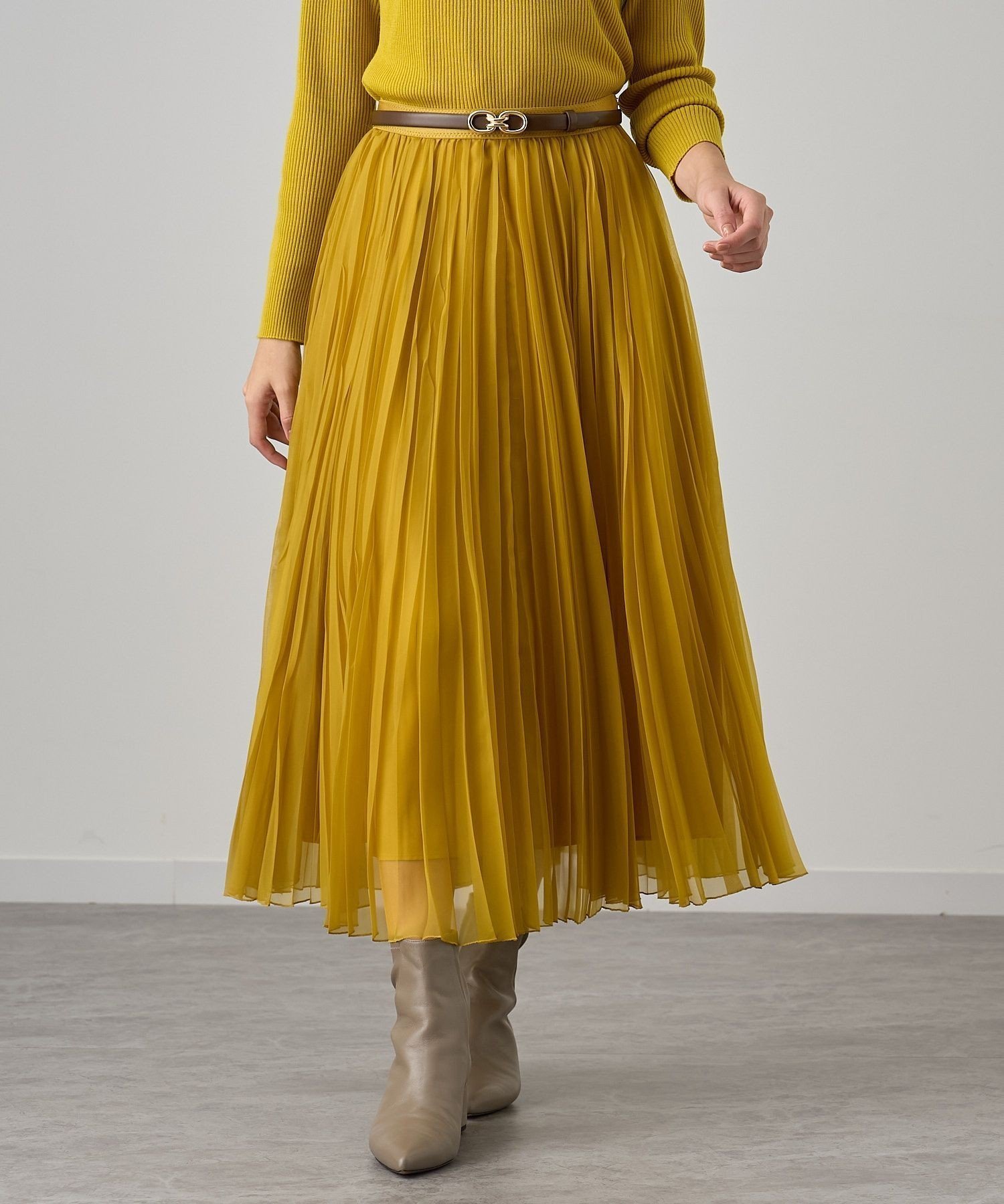 【アナイ/ANAYI】のカルゼオーガンプリーツ スカート インテリア・キッズ・メンズ・レディースファッション・服の通販 founy(ファニー) 　ファッション　Fashion　レディースファッション　Fashion for Women　スカート　Skirts　プリーツスカート / 上品フェミニンスタイル　Pleated Skirts　オーガンジー　Organza Fabric　シアー　Sheer, See-Through　シフォン　Chiffon, Lightweight Fabric　ショート　Short, Short Length　スマート　Smart, Elegant　トレンド　Trend, Trending Now　プリーツ　Pleats, Pleated　ランダム　Random, Irregular　ロング　Long, Long-Length　A/W・秋冬　Autumn/Winter　再入荷　Restock / Back in Stock　エレガント 上品　Elegant　yellow|ID: prp329100004824541 ipo3291000000035087689