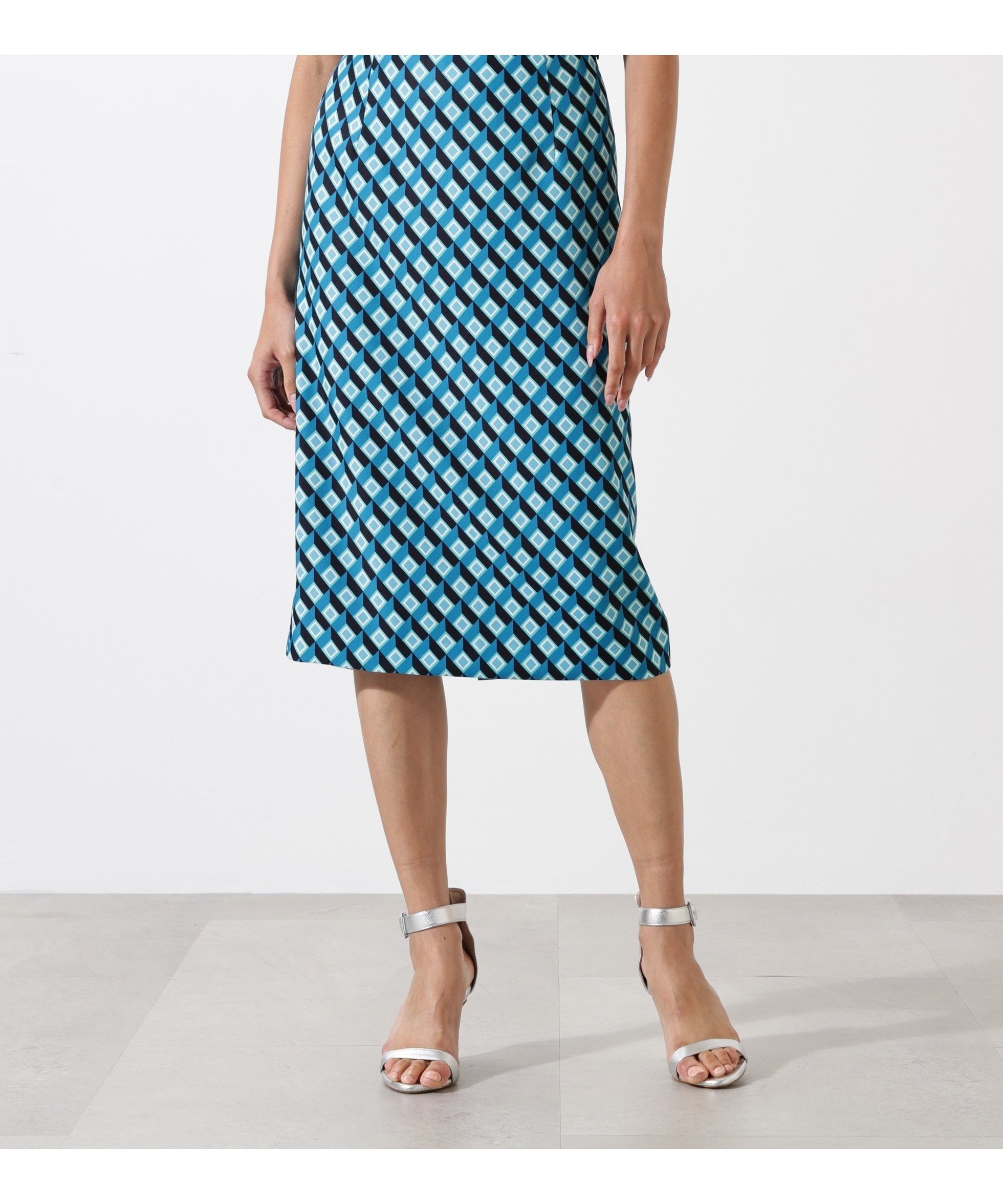 【ピンキーアンドダイアン/Pinky&Dianne】のジオメトリックプリントコンビタイトスカート インテリア・キッズ・メンズ・レディースファッション・服の通販 founy(ファニー) 　ファッション　Fashion　レディースファッション　Fashion for Women　スカート　Skirts　クラシカル　Classical, Vintage-Inspired　スタンダード　Standard, Basic　ストレッチ　Stretch, Stretchy Fabric　セットアップ　Set-Up, Coordinated Outfit　ツイル　Twist, Twisted Detail　プリント　Print, Printed Pattern　ターコイズ1|ID: prp329100004824581 ipo3291000000035088194