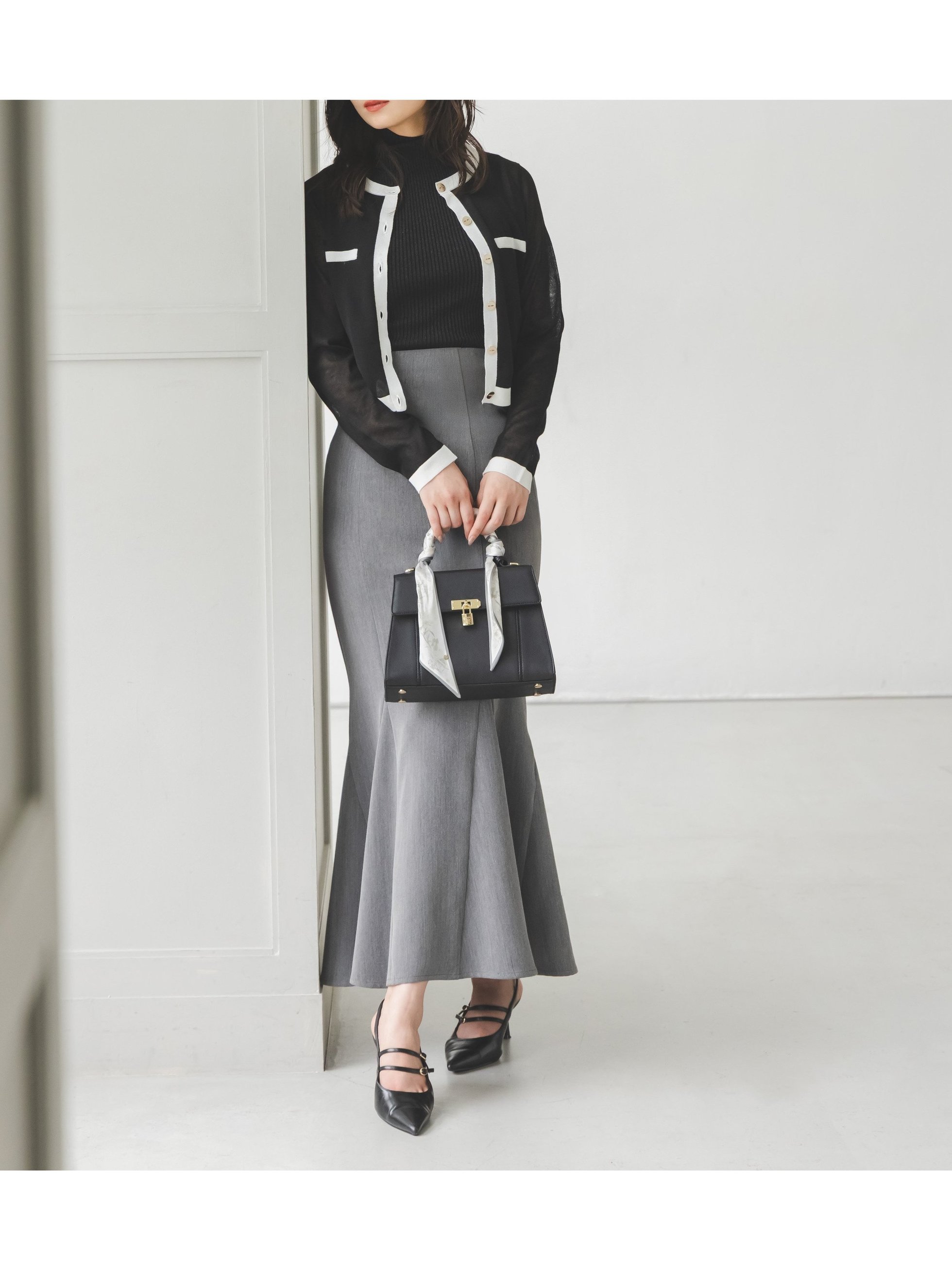 【スナイデル/SNIDEL】のハイウエストマーメイドスカート 人気、トレンドファッション・服の通販 founy(ファニー) 　ファッション　Fashion　レディースファッション　Fashion for Women　スカート　Skirts　エレガント 上品　Elegant　秋　Autumn　今季　This Season, Current Season　ストレート　Straight, Straight Cut　スマート　Smart, Elegant　スーツ　Suit, Formalwear　チェック　Check, Plaid, Tartan　人気　Popular, Best Seller　フェイクレザー　Faux Leather, PU Leather　マーメイド　Mermaid, Fishtail Silhouette　A/W・秋冬　Autumn/Winter　おすすめ　Recommended / Our Picks　 other-1|ID: prp329100004824596 ipo3291000000035120447