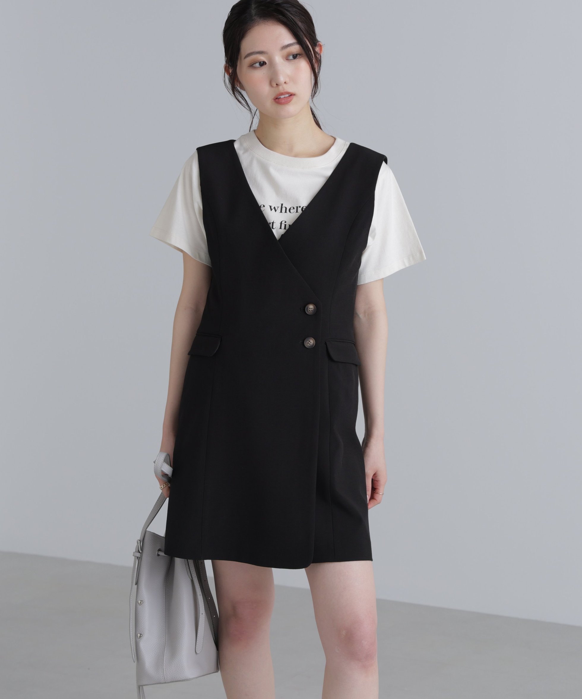 【フリーズマート/FREE'S MART】のジレ風ラップミニジャンパースカート2 インテリア・キッズ・メンズ・レディースファッション・服の通販 founy(ファニー) 　ファッション　Fashion　レディースファッション　Fashion for Women　アウター　Coat / Outerwear Collection　インナー　Innerwear　ダブル　Double, Double-Breasted　フラップ　Flap, Flap Pocket　フロント　Front, Front Design　ポケット　Pocket, Pocket Detail　ロング　Long, Long-Length　半袖　Short Sleeve, Half Sleeve　夏　Summer　長袖　Long Sleeve, Full Sleeve　ブラック|ID: prp329100004824612 ipo3291000000035088740