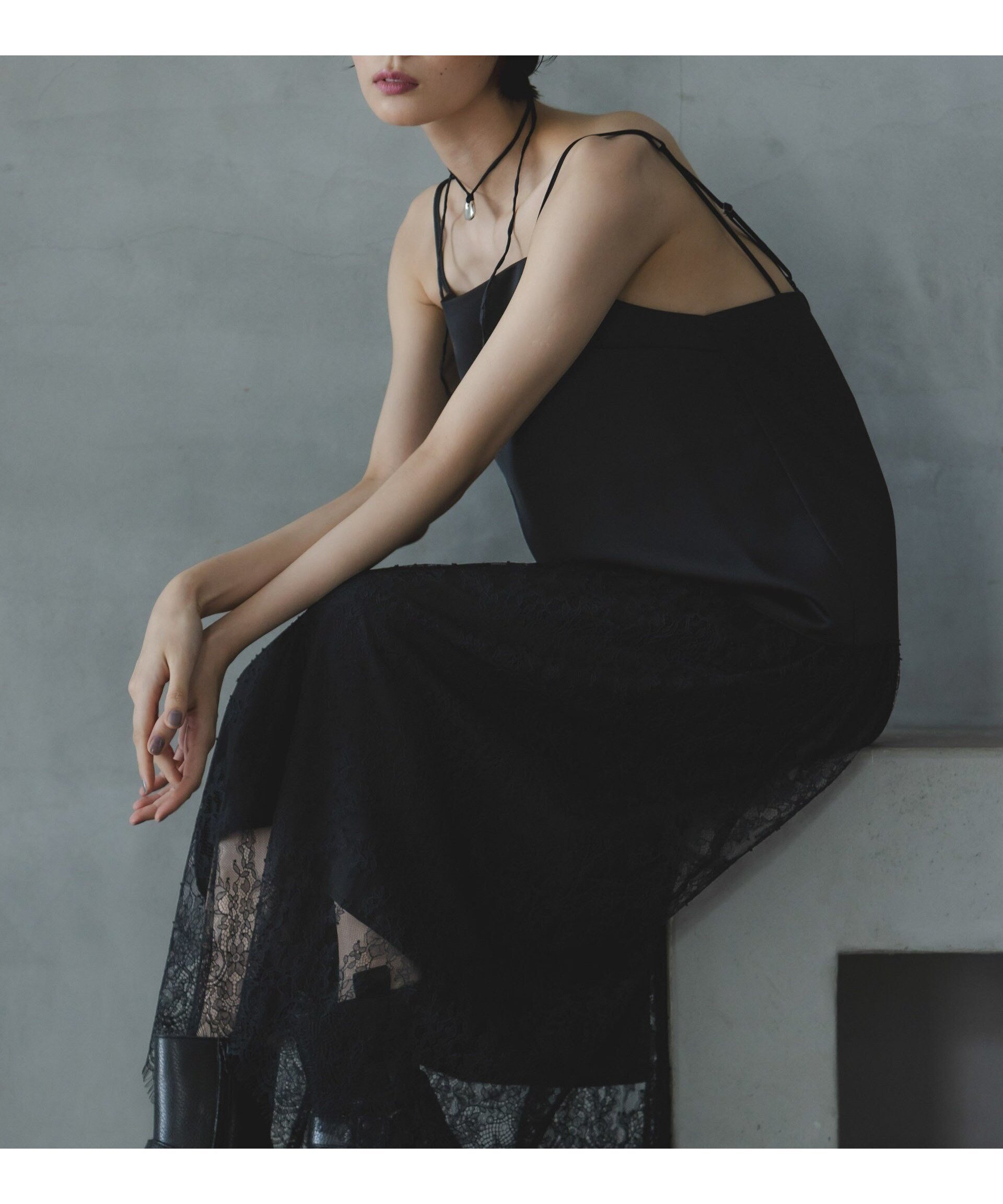 【ナノ ユニバース/nano universe】のレース切り替えサテンキャミワンピース 人気、トレンドファッション・服の通販 founy(ファニー) 　ファッション　Fashion　レディースファッション　Fashion for Women　ワンピース　Dresses　キャミソールワンピース　Camisole Dresses　カーディガン　Cardigan, Knitwear　ギャザー　Gathered, Ruffled　サテン　Satin, Glossy Fabric　ジャケット　Jacket, Outerwear　スカラップ　Scallop, Scalloped Edge　バランス　Balance, Style Balance　ミドル　Middle Length, Mid Height　ランジェリー　Lingerie, Intimate Wear　レース　Lace, Lace Fabric　2024年　2024　2024-2025秋冬・A/W　Autumn/Winter 2024–25 AW24–25　 other-1|ID: prp329100004824613 ipo3291000000035088758