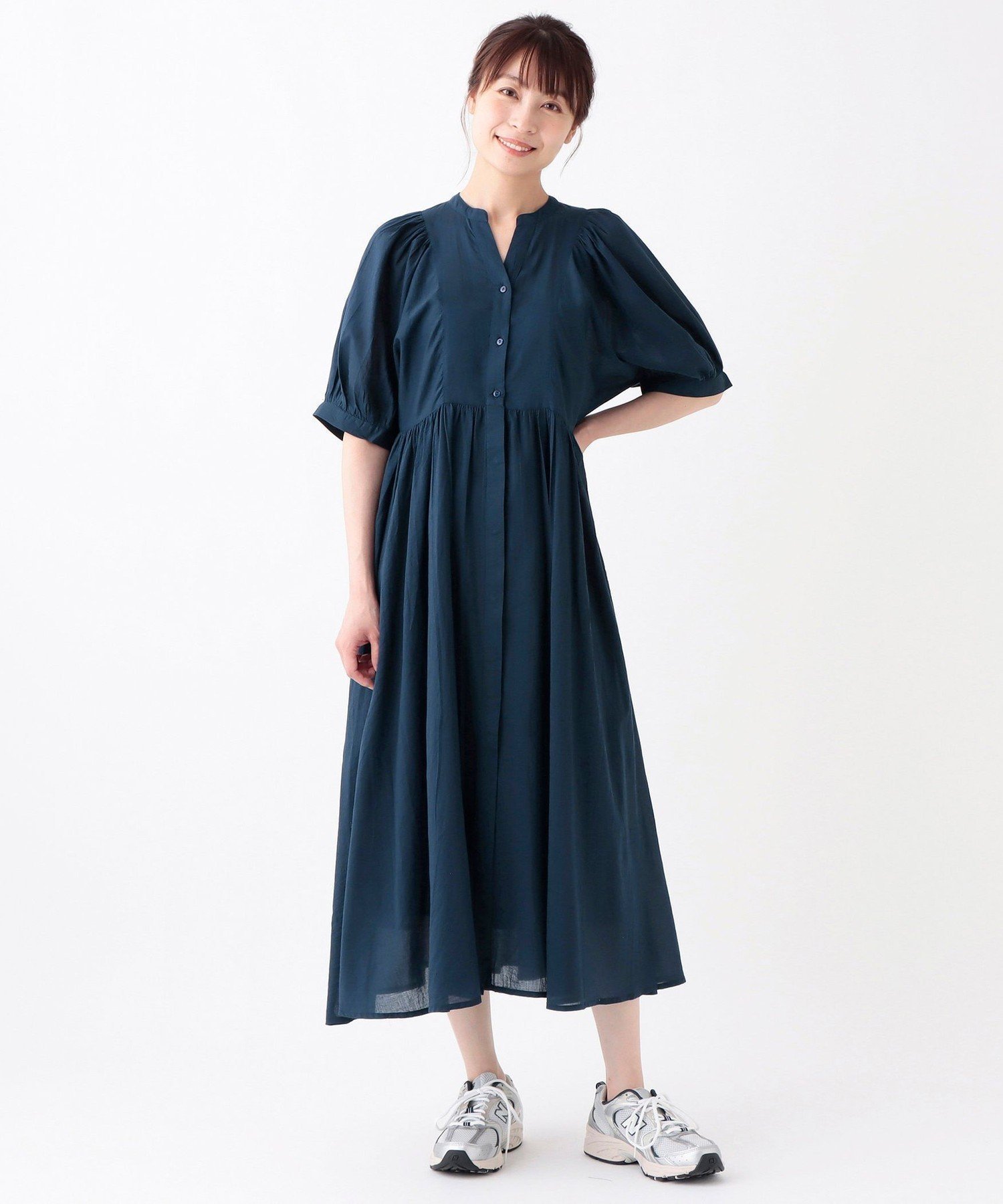 【アフタヌーンティー リビング/Afternoon Tea LIVING】のインド綿ボイル切替ワンピース インテリア・キッズ・メンズ・レディースファッション・服の通販 founy(ファニー) 　ファッション　Fashion　レディースファッション　Fashion for Women　ワンピース　Dresses　インド　Indian Textile　キャミソール　Camisole, Spaghetti Strap Top　ギャザー　Gathered, Ruffled　シアー　Sheer, See-Through　シンプル　Simple, Minimal　スキッパー　Skipper, Open Collar　ネップ　Nepp, Slub Yarn　ペチコート　Petticoat, Underskirt　切替　Switching, Contrast Panel　軽量　Lightweight, Ultra Light　ダークブルー|ID: prp329100004824656 ipo3291000000035089529