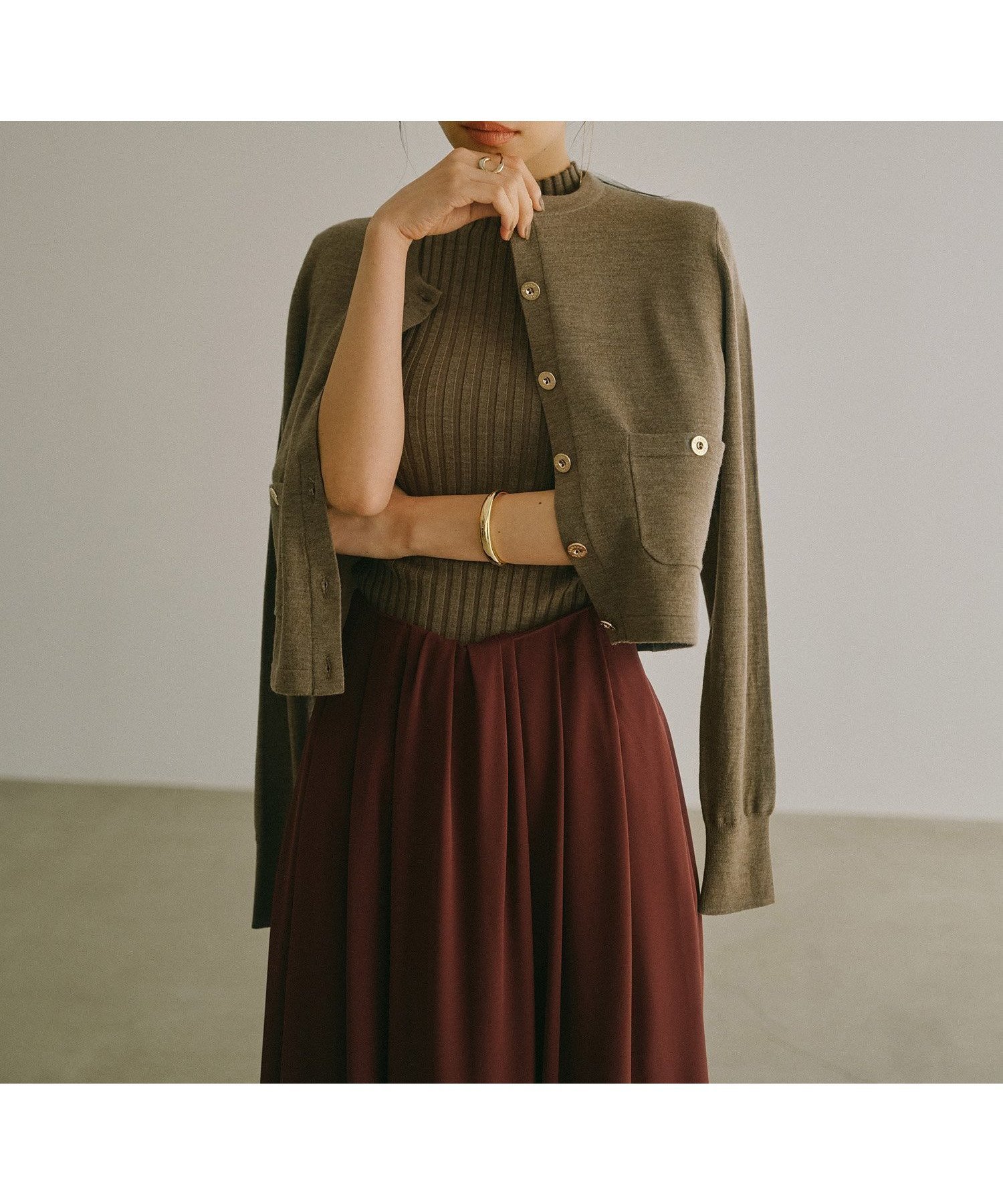 【アニュアンス/anuans】のベーシックウールニットカーディガン インテリア・キッズ・メンズ・レディースファッション・服の通販 founy(ファニー) 　ファッション　Fashion　レディースファッション　Fashion for Women　トップス・カットソー　Cut & Sew Tops　ニット　Knit Tops & Sweaters　カーディガン・羽織り　Layered Style Cardigans　イタリア　Italy　カーディガン　Cardigan, Knitwear　ベーシック　Basic, Essential　ラグジュアリー　Luxury, Elegant　エレガント 上品　Elegant　今季　This Season, Current Season　夏　Summer　MOCA|ID: prp329100004824660 ipo3291000000035089589