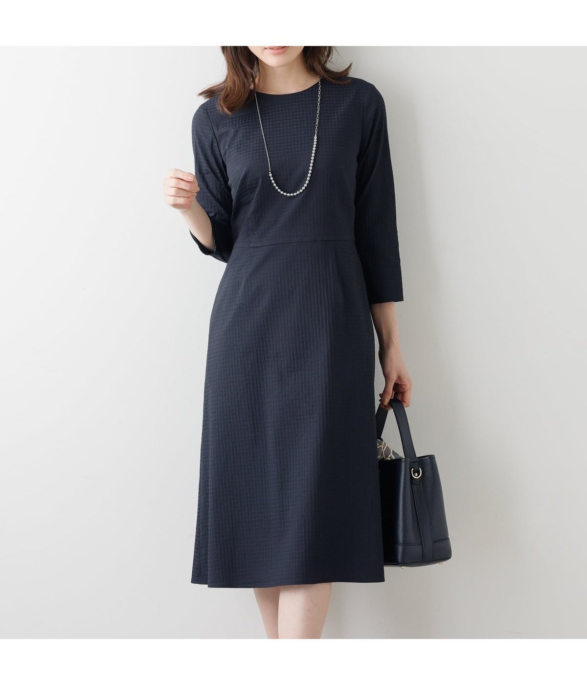 【ニューヨーカー/NEWYORKER】のジオメトリックジャカード 7分袖ワンピース インテリア・キッズ・メンズ・レディースファッション・服の通販 founy(ファニー) 　ファッション　Fashion　レディースファッション　Fashion for Women　ワンピース　Dresses　オケージョン　Occasion Wear　シンプル　Simple, Minimal　ジャカード／ジャガード　Jacquard, Woven Pattern　ベーシック　Basic, Essential　ポケット　Pocket, Pocket Detail　A/W・秋冬　Autumn/Winter　エレガント 上品　Elegant　ビジネス 仕事 通勤　Business / Work / Commuting　ネイビー|ID: prp329100004824704 ipo3291000000035090466