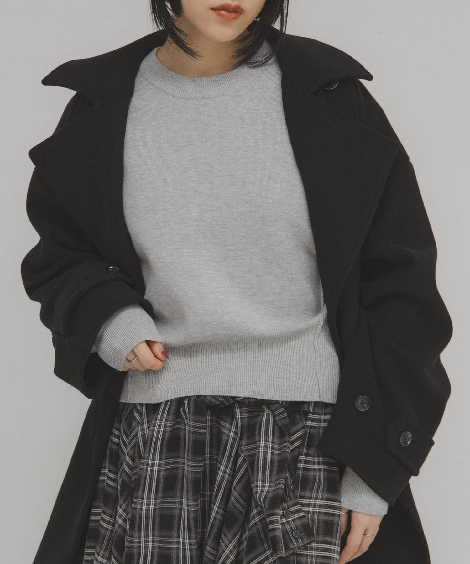 【ケービーエフ/KBF / URBAN RESEARCH】のスウェットライクニット インテリア・キッズ・メンズ・レディースファッション・服の通販 founy(ファニー) 　ファッション　Fashion　レディースファッション　Fashion for Women　トップス・カットソー　Cut & Sew Tops　ニット　Knit Tops & Sweaters　レディースパーカー・カジュアルフーディー　Casual Hoodies & Sweatshirts　スウェット・クルーネックトップス　Sweatshirts & Crewnecks / Relaxed Fit Sweat Tops　2025年　2025　2025-2026秋冬・A/W　Autumn/Winter 2025–26 AW25–26　冬　Winter / This Winter　ショート　Short, Short Length　A/W・秋冬　Autumn/Winter　グレー系その他|ID: prp329100004824710 ipo3291000000035090520