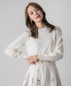 【ビアッジョブルー/Viaggio Blu】のショルダービジューニット 人気、トレンドファッション・服の通販 founy(ファニー) ファッション Fashion レディースファッション Fashion for Women トップス・カットソー Cut & Sew Tops ニット Knit Tops & Sweaters 秋 Autumn パール Pearl, Pearl Accent プレミアム Premium, High-End 冬 Winter / This Winter A/W・秋冬 Autumn/Winter エレガント 上品 Elegant 2025年 2025 2025-2026秋冬・A/W Autumn/Winter 2025–26 AW25–26 thumbnail オフホワイト|ID: prp329100004824772 ipo3291000000035091223