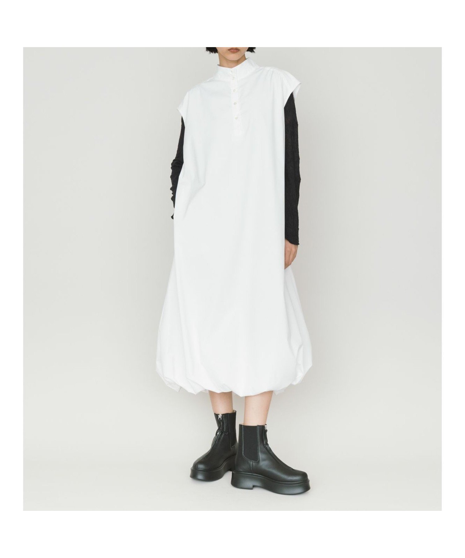 【マーコート/MARcourt】のMIDIUMISOLID for Ladies ノースリーブバルーンシャツワンピース 人気、トレンドファッション・服の通販 founy(ファニー) 　ファッション　Fashion　レディースファッション　Fashion for Women　ワンピース　Dresses　シャツワンピース / 1枚で着映えコーデ　Shirt Dresses　スタンド　Stand Collar, Upright Stand　スリーブ　Sleeve, Long Sleeve / Short Sleeve　タートル　Turtleneck, Turtle Collar　ハイネック　High Neck, Mock Neck　バルーン　Balloon, Balloon Silhouette　フレンチ　French, French Style　ブロード　Broadcloth, Fine Cotton　ポケット　Pocket, Pocket Detail　無地　Plain, Solid Color　 other-1|ID: prp329100004824802 ipo3291000000035091681