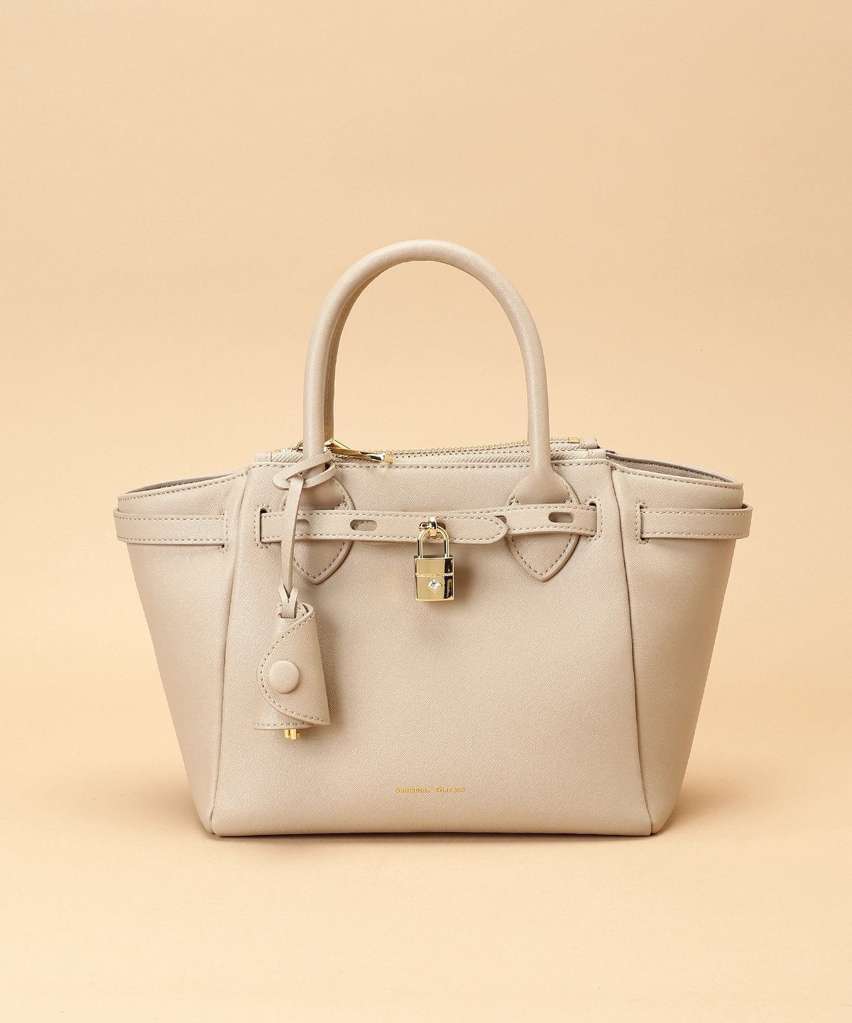 【サマンサタバサ/SamanTha Thavasa】のベルトデザイン サマンサアゼル 中サイズ インテリア・キッズ・メンズ・レディースファッション・服の通販 founy(ファニー) 　ファッション　Fashion　レディースファッション　Fashion for Women　ベルト&ウエストマーク　Belts & Waist Accessories　ショルダー　Shoulder, Shoulder Strap　スマート　Smart, Elegant　ビジュー　Bijou, Jewel-like Accent　ポケット　Pocket, Pocket Detail　財布　Wallet, Purse　グレージュ|ID: prp329100004824933 ipo3291000000035094119