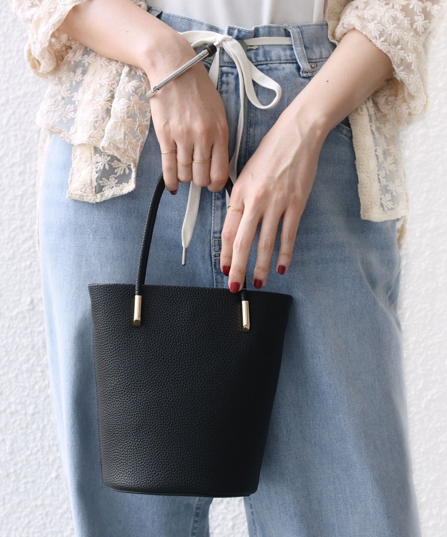 【シップス フォー ウィメン/SHIPS】の【WEB限定】ショルダー 付 バケツ型 トート バッグ インテリア・キッズ・メンズ・レディースファッション・服の通販 founy(ファニー) 　ファッション　Fashion　レディースファッション　Fashion for Women　バッグ　Bags　2025年　2025　2025-2026秋冬・A/W　Autumn/Winter 2025–26 AW25–26　コンパクト　Compact, Small Size　ショルダー　Shoulder, Shoulder Strap　バケツ　Bucket, Bucket Style　エレガント 上品　Elegant　ブラック|ID: prp329100004824942 ipo3291000000035094248