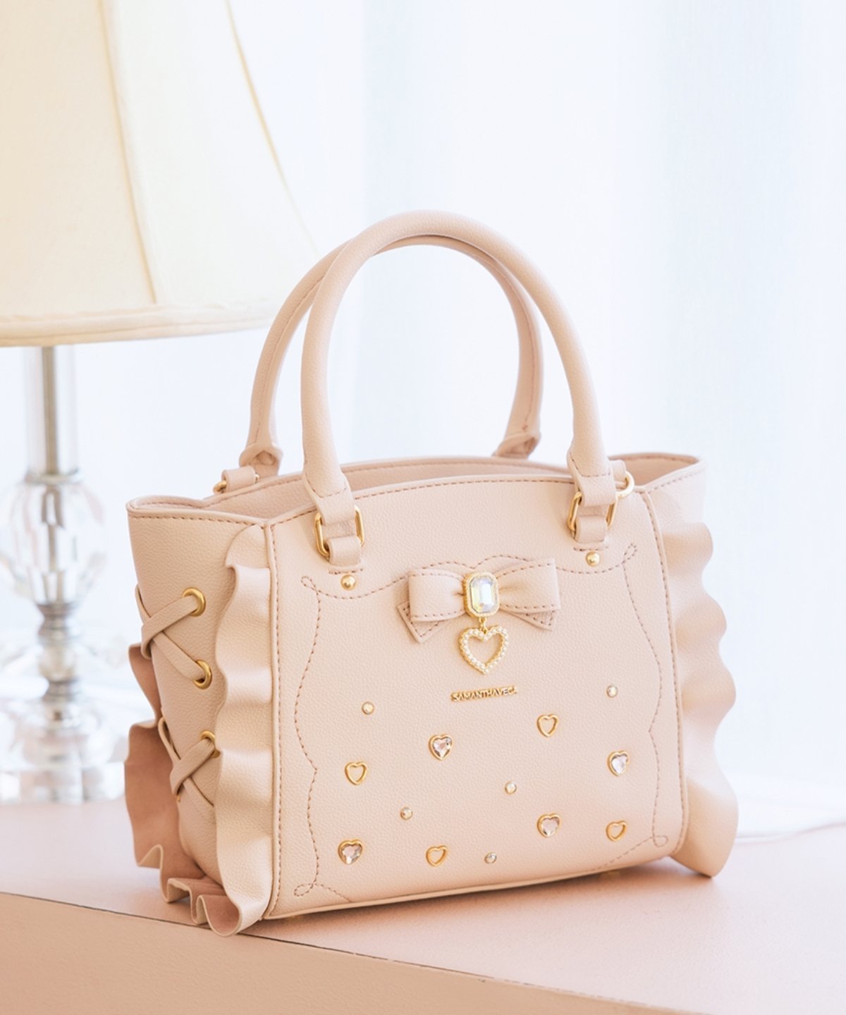 【サマンサ ベガ/SamanthaVega】のサイドレースアップリボンビジューミニフラッター インテリア・キッズ・メンズ・レディースファッション・服の通販 founy(ファニー) 　ファッション　Fashion　レディースファッション　Fashion for Women　チェーン　Chain, Chain Strap　パール　Pearl, Pearl Accent　モチーフ　Motif, Design Theme　リボン　Ribbon, Bow　財布　Wallet, Purse　ピンク|ID: prp329100004824946 ipo3291000000035094341