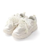 【ベベ オンライン ストア/BEBE ONLINE STORE / KIDS】のキラふわフラワーリボンスニーカー(17~22cm) 人気、トレンドファッション・服の通販 founy(ファニー) ファッション Fashion キッズファッション Fashion for Kids オーガンジー Organza Fabric 春 Spring シルバー Silver, Metallic Silver シンプル Simple, Minimal パール Pearl, Pearl Accent フレンチ French, French Style メッシュ Mesh, Net Fabric モチーフ Motif, Design Theme リボン Ribbon, Bow S/S・春夏 SS, Spring/Summer, Warm Season 夏 Summer エレガント 上品 Elegant 2026年 2026 thumbnail ホワイト|ID: prp329100004824981 ipo3291000000035094737