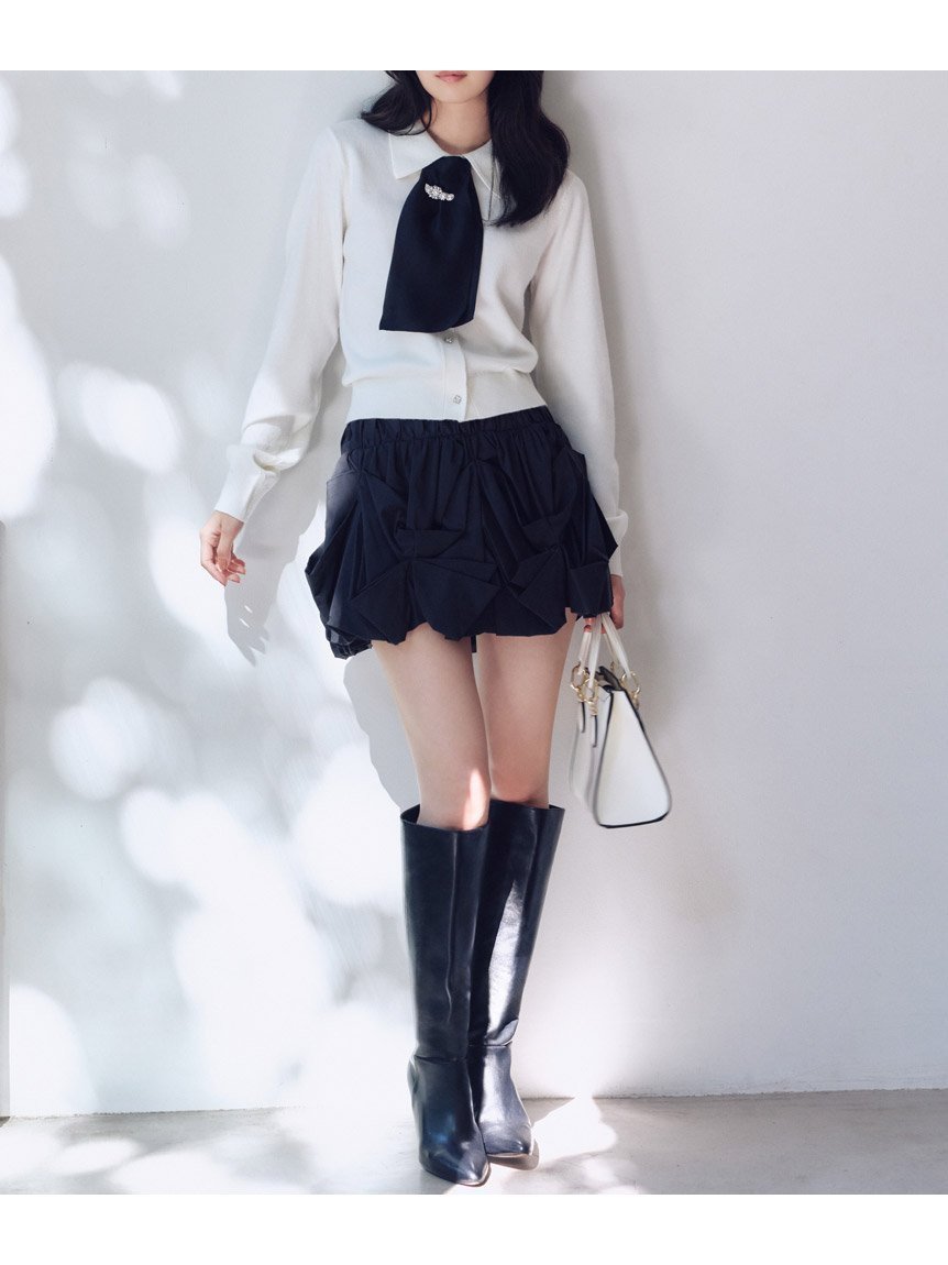 【スナイデル/SNIDEL】のペタルバルーンスカショーパン インテリア・キッズ・メンズ・レディースファッション・服の通販 founy(ファニー) 　ファッション　Fashion　レディースファッション　Fashion for Women　イエロー　Yellow　ウェーブ　Wavy Pattern　ギャザー　Gathered, Ruffled　シャーリング　Shirring, Ruched　ショート　Short, Short Length　シンプル　Simple, Minimal　ストレート　Straight, Straight Cut　スマート　Smart, Elegant　チェック　Check, Plaid, Tartan　ドレープ　Drape, Draping Fabric　バルーン　Balloon, Balloon Silhouette　無地　Plain, Solid Color　ロマンティック　Romantic, Feminine Style　おすすめ　Recommended / Our Picks　BLK[009]|ID: prp329100004824984 ipo3291000000035094786