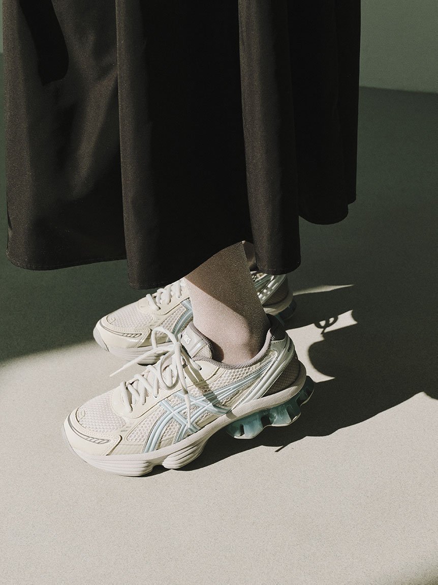 【エミ/emmi】の【ASICS for emmi】GEL-KINETIC FLUENT 人気、トレンドファッション・服の通販 founy(ファニー) 　ファッション　Fashion　レディースファッション　Fashion for Women　シューズ　Shoes, Footwear　スポーティ　Sporty, Casual Athletic　スマート　Smart, Elegant　トレンド　Trend, Trending Now　メタリック　Metallic, Shiny Finish　メッシュ　Mesh, Net Fabric　ランニング　Running, Running Wear, Activewear, Jogging　レース　Lace, Lace Fabric　別注　Limited Edition, Custom Order　 other-1|ID: prp329100004825003 ipo3291000000035094987