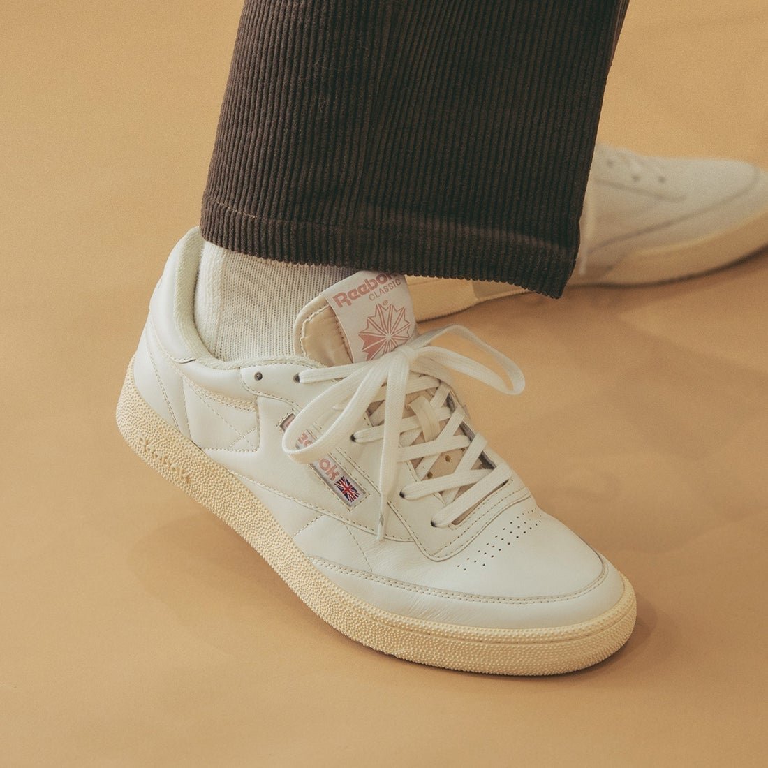 【リーボック/Reebok】のクラブシー 85 ヴィンテージ / CLUB C 85 VINTAGE インテリア・キッズ・メンズ・レディースファッション・服の通販 founy(ファニー) 　ファッション　Fashion　レディースファッション　Fashion for Women　クッション　Cushion, Throw Pillow　クラシック　Classic, Timeless Style　シンプル　Simple, Minimal　ソックス　Socks, Hosiery　ライナー　Liner, Inner Layer　ラバー　Rubber, Rubber Sole　ヴィンテージ　Vintage Style　軽量　Lightweight, Ultra Light　ピンク_R00022|ID: prp329100004825025 ipo3291000000035095114