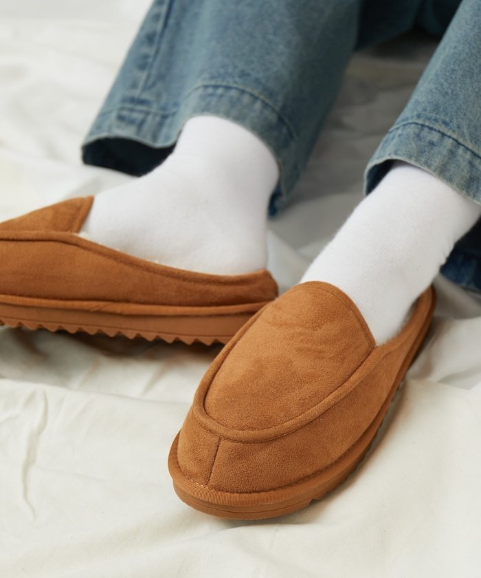 【フリークスストア/FREAK'S STORE】のフェイクムートン スリッポン ミュール/ローファーモック 【限定展開】 25AW インテリア・キッズ・メンズ・レディースファッション・服の通販 founy(ファニー) 　ファッション　Fashion　レディースファッション　Fashion for Women　2025年　2025　2025-2026秋冬・A/W　Autumn/Winter 2025–26 AW25–26　冬　Winter / This Winter　おすすめ　Recommended / Our Picks　シンプル　Simple, Minimal　スリッポン　Slip-On, Loafer　スリム　Slim, Slim Fit　ソックス　Socks, Hosiery　トレンド　Trend, Trending Now　フィット　Fit, Slim Fit　フェイクムートン　Faux Shearling, Faux Mouton　ボトム　Bottoms, Lower Wear　ミュール　Mule, Backless Shoes　ライニング　Inner Lining, Inner Fabric, Lined　ワイド　Wide, Wide Fit　A/W・秋冬　Autumn/Winter　防寒　Cold Protection, Winter-Ready　キャメル|ID: prp329100004825058 ipo3291000000035095455