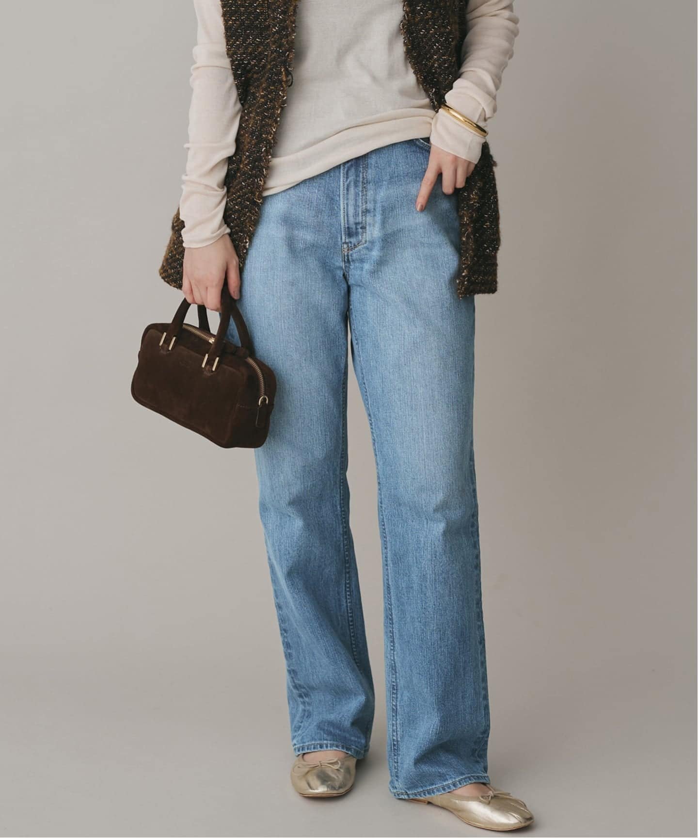 【イエナ/IENA】のYANUK/ヤヌーク 別注 LOUISE ストレートデニム インテリア・キッズ・メンズ・レディースファッション・服の通販 founy(ファニー) 　ファッション　Fashion　レディースファッション　Fashion for Women　ストレッチ　Stretch, Stretchy Fabric　ストレート　Straight, Straight Cut　デニム　Denim, Jeans Material　バランス　Balance, Style Balance　フェミニン　Feminine, Girly　別注　Limited Edition, Custom Order　ブルー A|ID: prp329100004825075 ipo3291000000035095583