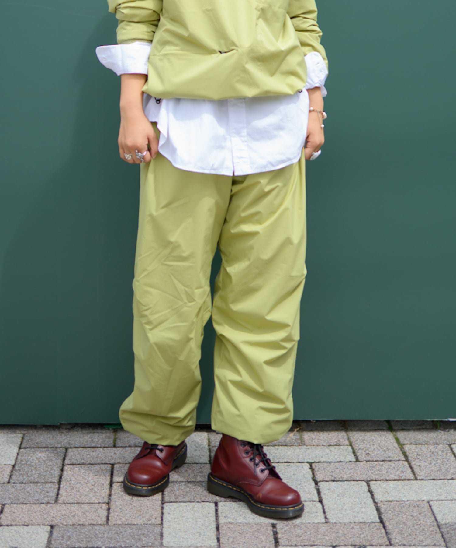 【スノーピーク/SNOW PEAK】のOcta Nomad Pants インテリア・キッズ・メンズ・レディースファッション・服の通販 founy(ファニー) 　ファッション　Fashion　レディースファッション　Fashion for Women　パンツ　Pants & Trousers　アウトドア　Outdoor Clothing　吸水　Absorbent, Quick-Dry　軽量　Lightweight, Ultra Light　シャーリング　Shirring, Ruched　ジャケット　Jacket, Outerwear　ストレート　Straight, Straight Cut　スマート　Smart, Elegant　スリット　Slit, Slit Detail　セットアップ　Set-Up, Coordinated Outfit　リラックス　Relax, Relaxed Fit　A/W・秋冬　Autumn/Winter　冬　Winter / This Winter　2025年　2025　2025-2026秋冬・A/W　Autumn/Winter 2025–26 AW25–26　LIGHT GREEN|ID: prp329100004825091 ipo3291000000035095695