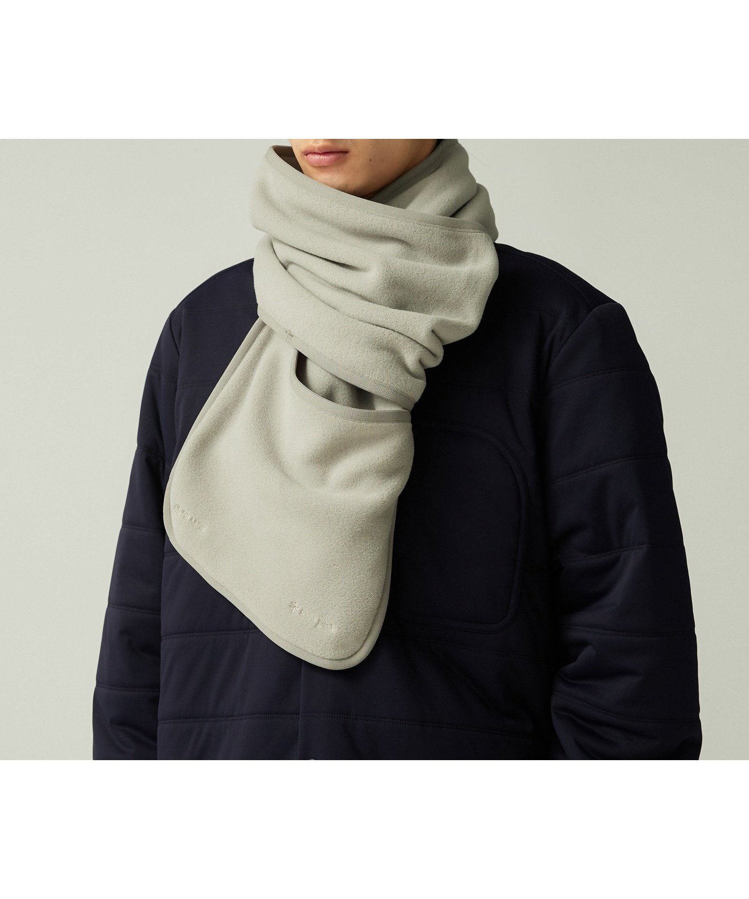 【スノーピーク/SNOW PEAK】のWater-Repellent Fleece Stole インテリア・キッズ・メンズ・レディースファッション・服の通販 founy(ファニー) 　ファッション　Fashion　レディースファッション　Fashion for Women　アウトドア　Outdoor Clothing　軽量　Lightweight, Ultra Light　ストール　Stole, Wrap　スマート　Smart, Elegant　ポケット　Pocket, Pocket Detail　A/W・秋冬　Autumn/Winter　冬　Winter / This Winter　2025年　2025　2025-2026秋冬・A/W　Autumn/Winter 2025–26 AW25–26　LIGHT GREY|ID: prp329100004825173 ipo3291000000035096301