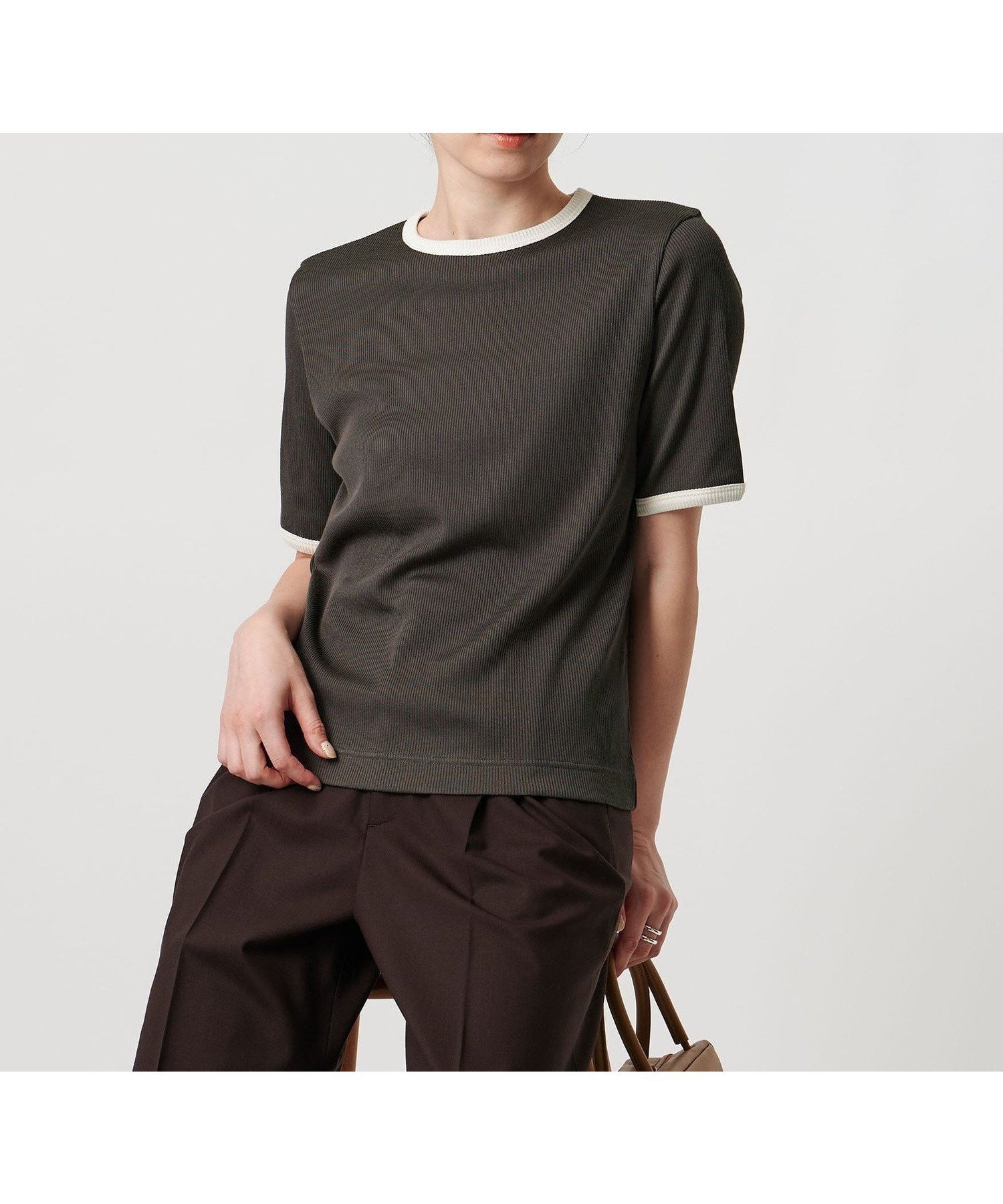 【ユナイテッドアローズ/UNITED ARROWS】のリブバイカラーパイピング ショートスリーブカットソー 人気、トレンドファッション・服の通販 founy(ファニー) 　ファッション　Fashion　レディースファッション　Fashion for Women　トップス・カットソー　Cut & Sew Tops　カットソー・ベーシックTシャツ　Cut-and-Sewn Tops / Stretch Tees & Basics　インナー　Innerwear　コンパクト　Compact, Small Size　シルク　Silk, 100% Silk　ジャケット　Jacket, Outerwear　人気　Popular, Best Seller　パイピング　Piping, Trim Design　ベーシック　Basic, Essential　ボトム　Bottoms, Lower Wear　おすすめ　Recommended / Our Picks　エレガント 上品　Elegant　 other-1|ID: prp329100004825185 ipo3291000000035096387