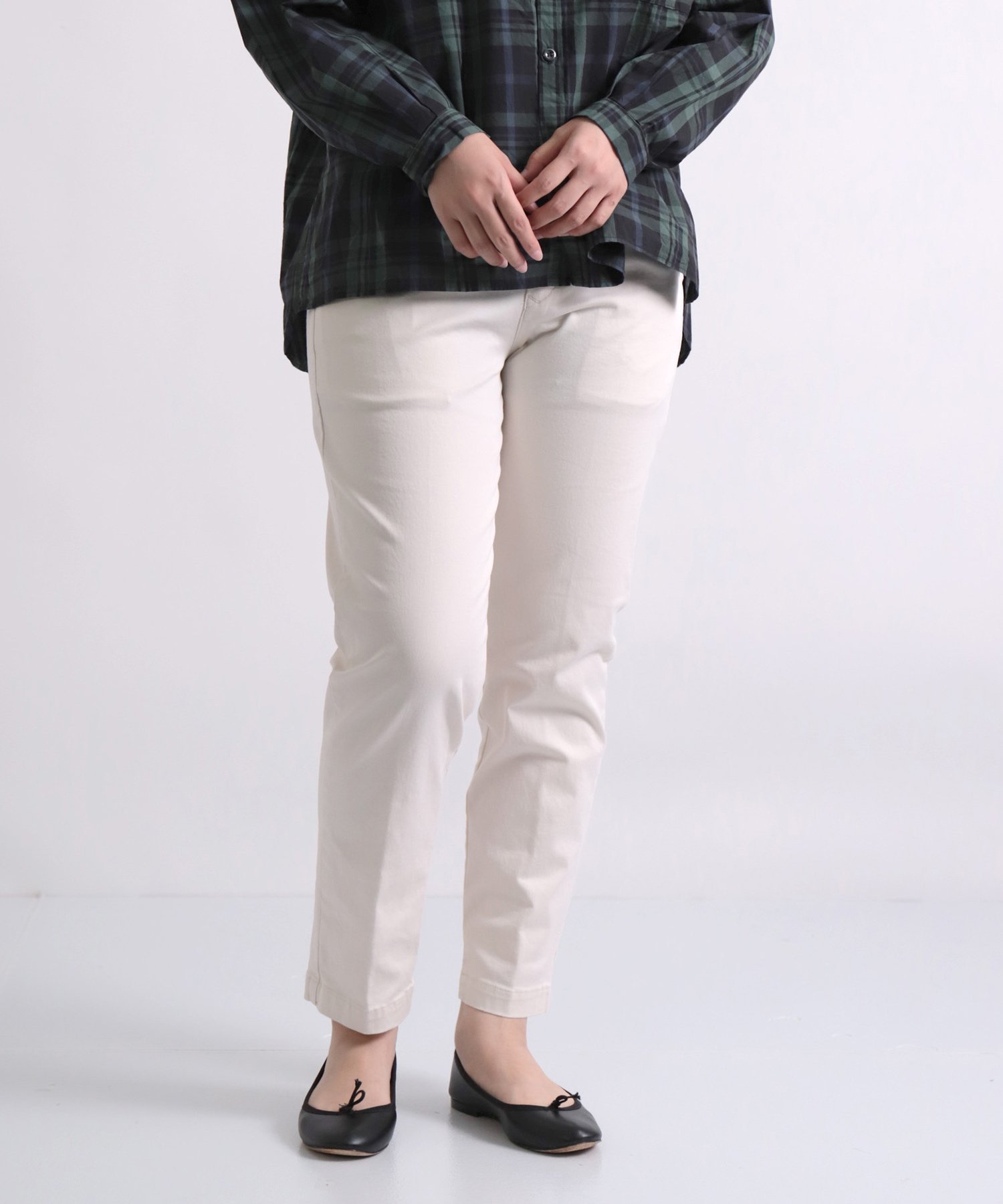 【ドミンゴ/DOMINGO】のストレッチチノ アンクルトラウザー インテリア・キッズ・メンズ・レディースファッション・服の通販 founy(ファニー) ファッション Fashion レディースファッション Fashion for Women アンクル Ankle-Length Design コンパクト Compact, Small Size ストレッチ Stretch, Stretchy Fabric センター Center, Center Line バランス Balance, Style Balance フィット Fit, Slim Fit フォーマル Formal, Dressy ベーシック Basic, Essential ポケット Pocket, Pocket Detail A/W・秋冬 Autumn/Winter アイボリー|ID: prp329100004825186 ipo3291000000035096416