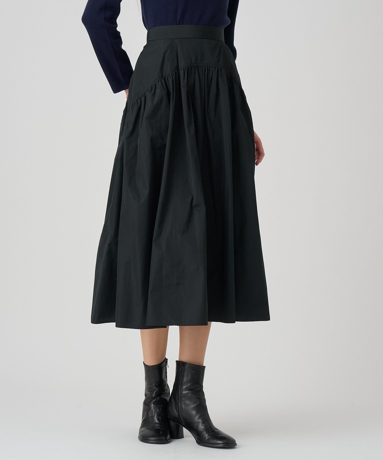 【アナイ/ANAYI】のタフタヨークギャザー スカート インテリア・キッズ・メンズ・レディースファッション・服の通販 founy(ファニー) 　ファッション　Fashion　レディースファッション　Fashion for Women　スカート　Skirts　エレガント 上品　Elegant　オレンジ　Orange　ギャザー　Gathered, Ruffled　スマート　Smart, Elegant　雑誌　Magazine, Fashion Magazine　タフタ　Taffeta, Structured Fabric　バランス　Balance, Style Balance　ポケット　Pocket, Pocket Detail　ヨーク　Yoke, Yoke Design　A/W・秋冬　Autumn/Winter　再入荷　Restock / Back in Stock　black|ID: prp329100004825220 ipo3291000000035096857