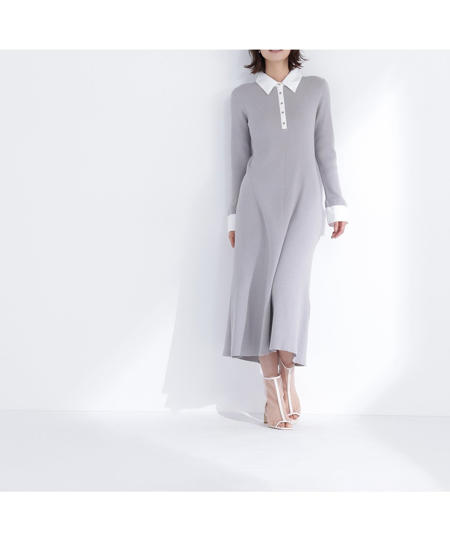 【ナチュラル ビューティー ベーシック/NATURAL BEAUTY BASIC】の襟付リブニットワンピース インテリア・キッズ・メンズ・レディースファッション・服の通販 founy(ファニー) 　ファッション　Fashion　レディースファッション　Fashion for Women　ワンピース　Dresses　ニットワンピース　Knit Dresses　カフス　Cuff Design　クラシカル　Classical, Vintage-Inspired　ストレッチ　Stretch, Stretchy Fabric　フロント　Front, Front Design　エレガント 上品　Elegant　グレー×オフ2|ID: prp329100004825223 ipo3291000000035096890