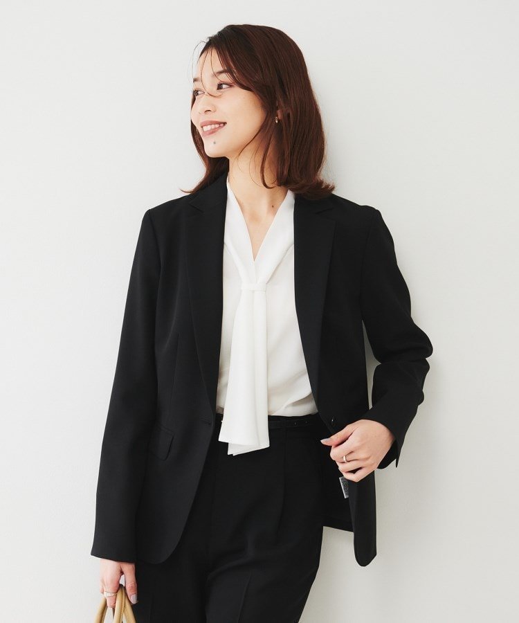 【アンタイトル/UNTITLED】の【通勤スーツ】ライトウェイト テーラードジャケット インテリア・キッズ・メンズ・レディースファッション・服の通販 founy(ファニー) 　ファッション　Fashion　レディースファッション　Fashion for Women　アウター　Coat / Outerwear Collection　レディースジャケット・軽アウター　Jackets　テーラードジャケット / 通勤・きれいめスタイル　Tailored Jackets & Blazers　スーツ　Business Suits & Workwear　スーツジャケット・オフィスブレザー　Suit Jackets / Blazers　ウォーター　Water　シェイプ　Shape, Slim Fit　ジャケット　Jacket, Outerwear　ストレッチ　Stretch, Stretchy Fabric　スマート　Smart, Elegant　スーツ　Suit, Formalwear　セットアップ　Set-Up, Coordinated Outfit　タイトスカート　Pencil Skirt, Tight Skirt　定番　Standard, Basic Item　ポケット　Pocket, Pocket Detail　ミックス　Mix, Mixed Style　リラックス　Relax, Relaxed Fit　ビジネス 仕事 通勤　Business / Work / Commuting　ブラック|ID: prp329100004825271 ipo3291000000035097409