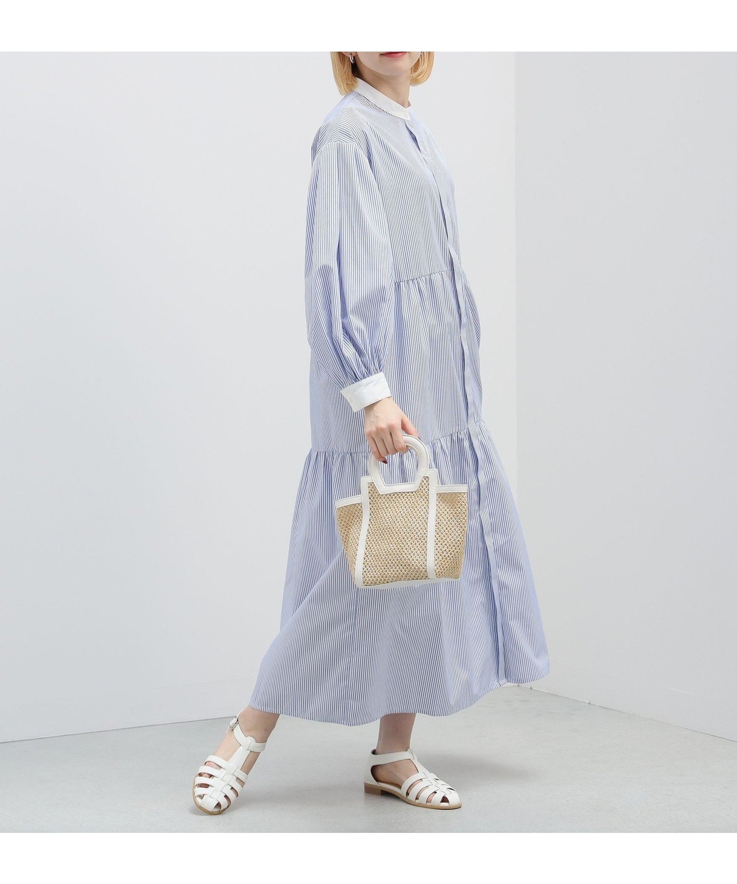 【ビームス ウイメン/BEAMS】のストライプ ティアード シャツワンピース インテリア・キッズ・メンズ・レディースファッション・服の通販 founy(ファニー) 　ファッション　Fashion　レディースファッション　Fashion for Women　ワンピース　Dresses　シャツワンピース / 1枚で着映えコーデ　Shirt Dresses　ウェーブ　Wavy Pattern　サンダル　Sandals, Summer Shoes　ストライプ　Stripe, Striped Pattern　ティアード　Tiered, Tiered Style　フェミニン　Feminine, Girly　ポケット　Pocket, Pocket Detail　羽織　Haori, Light Jacket　おすすめ　Recommended / Our Picks　エレガント 上品　Elegant　BLUE|ID: prp329100004825301 ipo3291000000035097731