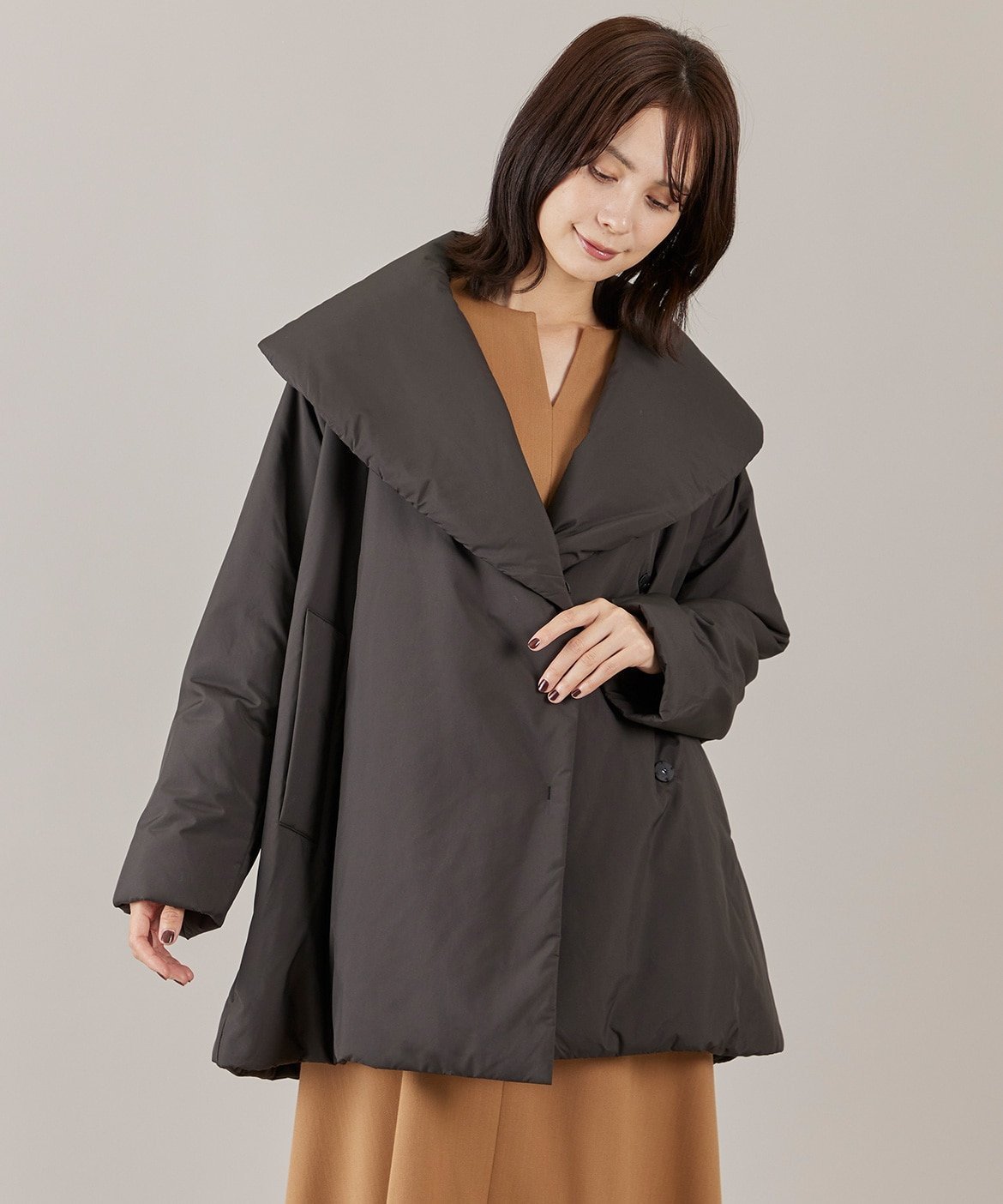 【イネド/INED】のショールカラーミドル丈中綿コート《LIMONTA EAST》 人気、トレンドファッション・服の通販 founy(ファニー) ファッション Fashion レディースファッション Fashion for Women アウター Coat / Outerwear Collection コート・ロングコート・ピーコート Long Coats, Peacoats & More イタリア Italy ショール Shawl, Wrap スピンドル Spindle, Drawcord スマート Smart, Elegant タフタ Taffeta, Structured Fabric パターン Pattern, Design Print ポケット Pocket, Pocket Detail ミドル Middle Length, Mid Height other-1|ID: prp329100004825307 ipo3291000000035097853