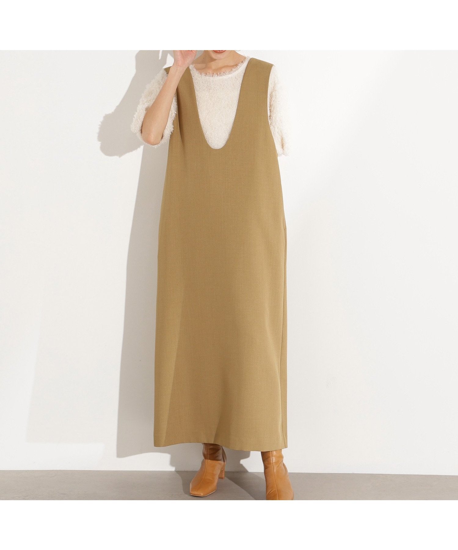 【エヌ ナチュラルビューティーベーシック/N.Natural Beauty basic】のUネックナロージャンスカ インテリア・キッズ・メンズ・レディースファッション・服の通販 founy(ファニー) 　ファッション　Fashion　レディースファッション　Fashion for Women　ツイル　Twist, Twisted Detail　ポケット　Pocket, Pocket Detail　ベージュ|ID: prp329100004825320 ipo3291000000035098010