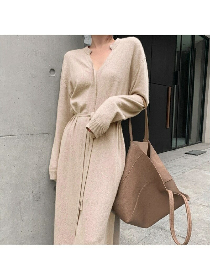 【ミニミニストア/miniministore】のキーネック ニットワンピース インテリア・キッズ・メンズ・レディースファッション・服の通販 founy(ファニー) 　ファッション　Fashion　レディースファッション　Fashion for Women　ワンピース　Dresses　ニットワンピース　Knit Dresses　アクリル　Acrylic Material　ストレート　Straight, Straight Cut　ベージュ|ID: prp329100004825329 ipo3291000000035098180