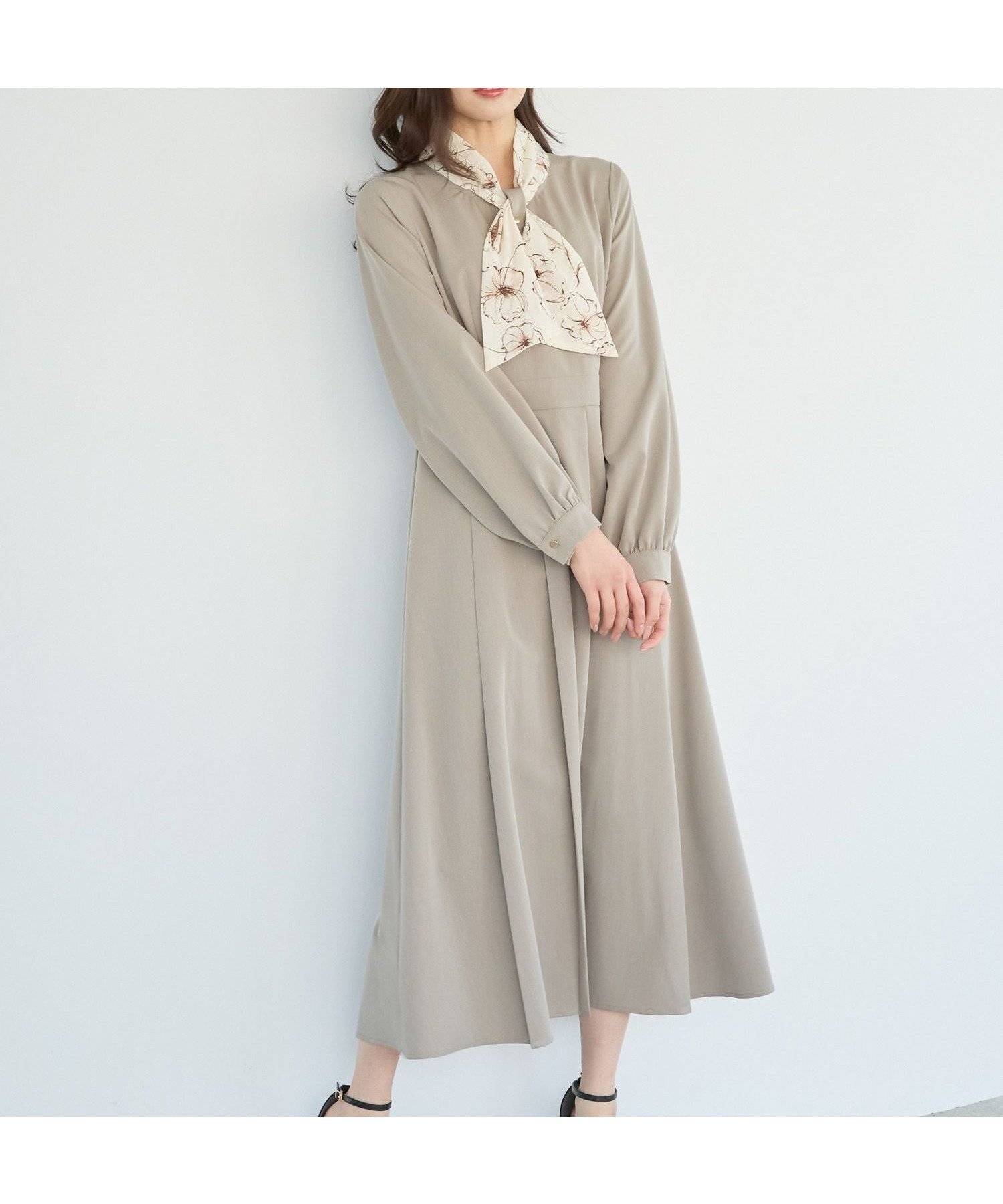 【アンデミュウ/Andemiu】のハナガラボウタイワンピース インテリア・キッズ・メンズ・レディースファッション・服の通販 founy(ファニー) 　ファッション　Fashion　レディースファッション　Fashion for Women　ワンピース　Dresses　コラボ　Collaboration, Collab　フレア　Flare, Flared　ライトカーキ|ID: prp329100004825347 ipo3291000000035098357