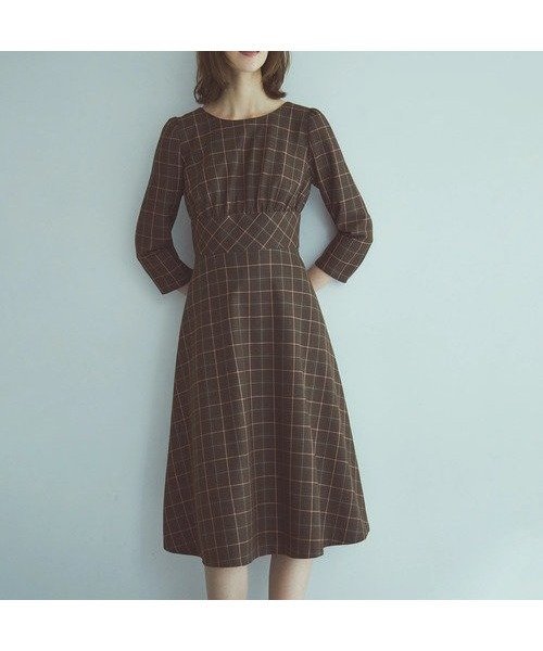 【ストロベリーフィールズ/STRAWBERRY FIELDS】のチェックフィットアンドフレアーワンピース インテリア・キッズ・メンズ・レディースファッション・服の通販 founy(ファニー) 　ファッション　Fashion　レディースファッション　Fashion for Women　ワンピース　Dresses　ブラウン|ID: prp329100004825399 ipo3291000000035098965