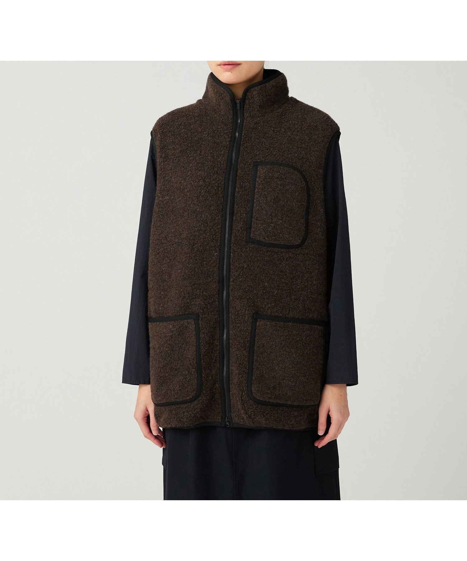 【スノーピーク/SNOW PEAK】のRecycled Wool Boa Vest インテリア・キッズ・メンズ・レディースファッション・服の通販 founy(ファニー) 　ファッション　Fashion　レディースファッション　Fashion for Women　アウター　Coat / Outerwear Collection　トップス・カットソー　Cut & Sew Tops　ベスト&ジレ / 重ね着スタイル　Vests & Gilets　インナー　Innerwear　オレンジ　Orange　ジップ　Zip, Zipper　スマート　Smart, Elegant　ハイネック　High Neck, Mock Neck　パイピング　Piping, Trim Design　ブルゾン　Blouson, Bomber Jacket　ポケット　Pocket, Pocket Detail　リラックス　Relax, Relaxed Fit　A/W・秋冬　Autumn/Winter　冬　Winter / This Winter　2025年　2025　2025-2026秋冬・A/W　Autumn/Winter 2025–26 AW25–26　DARK BROWN|ID: prp329100004825409 ipo3291000000035099069