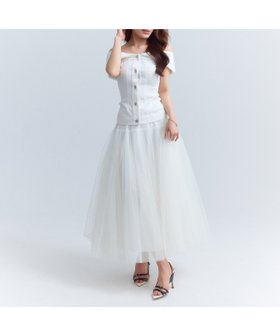 【エイミーイストワール/eimy istoire】のデニムオフショルチュールスカートセットワンピース 人気、トレンドファッション・服の通販 founy(ファニー) ファッション Fashion レディースファッション Fashion for Women スカート Skirts ギャザー Gathered, Ruffled ストレッチ Stretch, Stretchy Fabric チュール Tulip, Tulip Motif デニム Denim, Jeans Material プレミアム Premium, High-End ラップ Wrap, Wrap Design 再入荷 Restock / Back in Stock おすすめ Recommended / Our Picks |ID:prp329100004825421