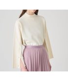 【アナイ/ANAYI】のメリノウール釦スリーブ プルオーバー 人気、トレンドファッション・服の通販 founy(ファニー) ファッション Fashion レディースファッション Fashion for Women トップス・カットソー Cut & Sew Tops カジュアルプルオーバー・ニットトップス Pullovers & Knit Tops / Casual Pullovers インナー Innerwear スマート Smart, Elegant スリーブ Sleeve, Long Sleeve / Short Sleeve ハイネック High Neck, Mock Neck ボーダー Border, Stripe ミックス Mix, Mixed Style ミラノリブ Milano Rib, Milano Stitch A/W・秋冬 Autumn/Winter 再入荷 Restock / Back in Stock thumbnail off white|ID: prp329100004825448 ipo3291000000035099449