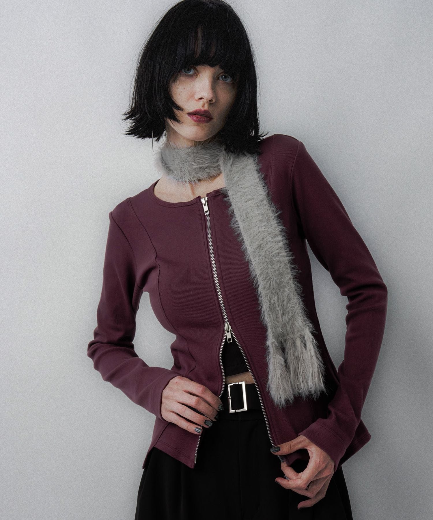 【ハレ/HARE】のジップリブタイトカーディガン インテリア・キッズ・メンズ・レディースファッション・服の通販 founy(ファニー) ファッション Fashion レディースファッション Fashion for Women トップス・カットソー Cut & Sew Tops カーディガン・羽織り Layered Style Cardigans インナー Innerwear ウェーブ Wavy Pattern エレガント 上品 Elegant カーディガン Cardigan, Knitwear 切替 Switching, Contrast Panel ジップ Zip, Zipper スカーフ Scarf, Neckwear ストレート Straight, Straight Cut スリーブ Sleeve, Long Sleeve / Short Sleeve タイトスカート Pencil Skirt, Tight Skirt デニム Denim, Jeans Material トレンド Trend, Trending Now フィット Fit, Slim Fit フレア Flare, Flared フロント Front, Front Design リラックス Relax, Relaxed Fit ロング Long, Long-Length ワイド Wide, Wide Fit おすすめ Recommended / Our Picks バーガンディー38|ID: prp329100004825569 ipo3291000000035100785