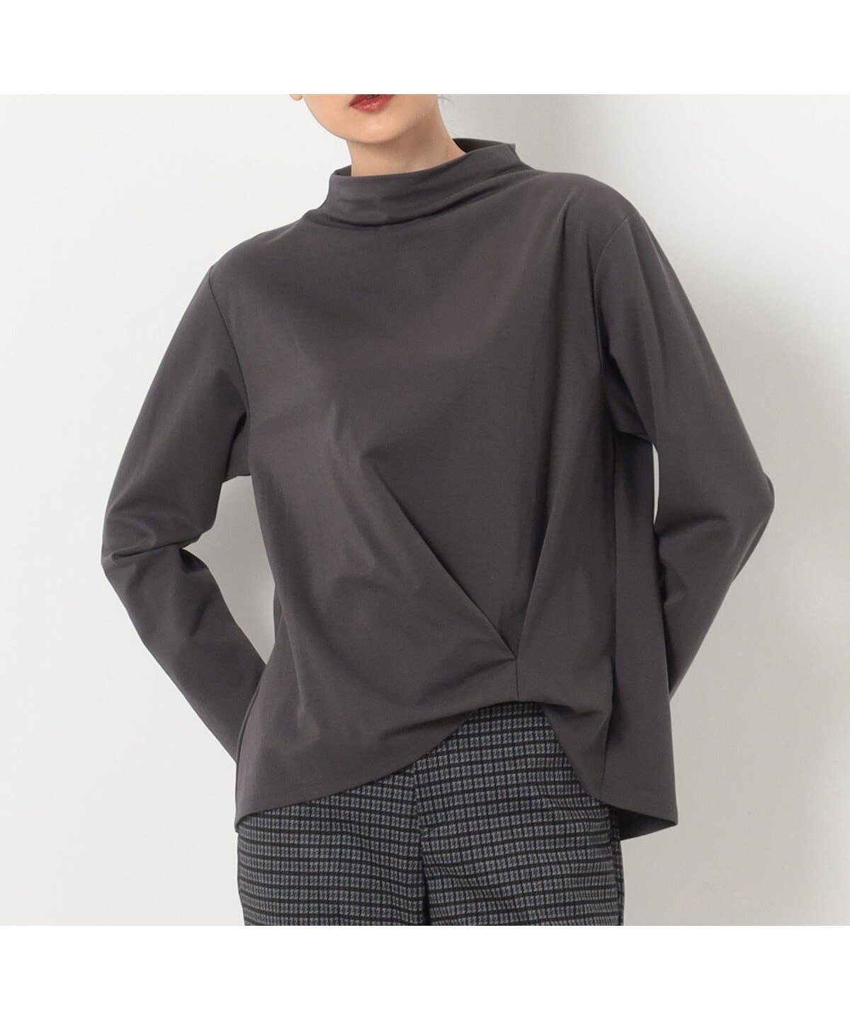 【コムサ/COMME CA】のポンチ ワンタックプルオーバー インテリア・キッズ・メンズ・レディースファッション・服の通販 founy(ファニー) 　ファッション　Fashion　レディースファッション　Fashion for Women　トップス・カットソー　Cut & Sew Tops　カジュアルプルオーバー・ニットトップス　Pullovers & Knit Tops / Casual Pullovers　定番　Standard, Basic Item　08:チャコール|ID: prp329100004825596 ipo3291000000035101176